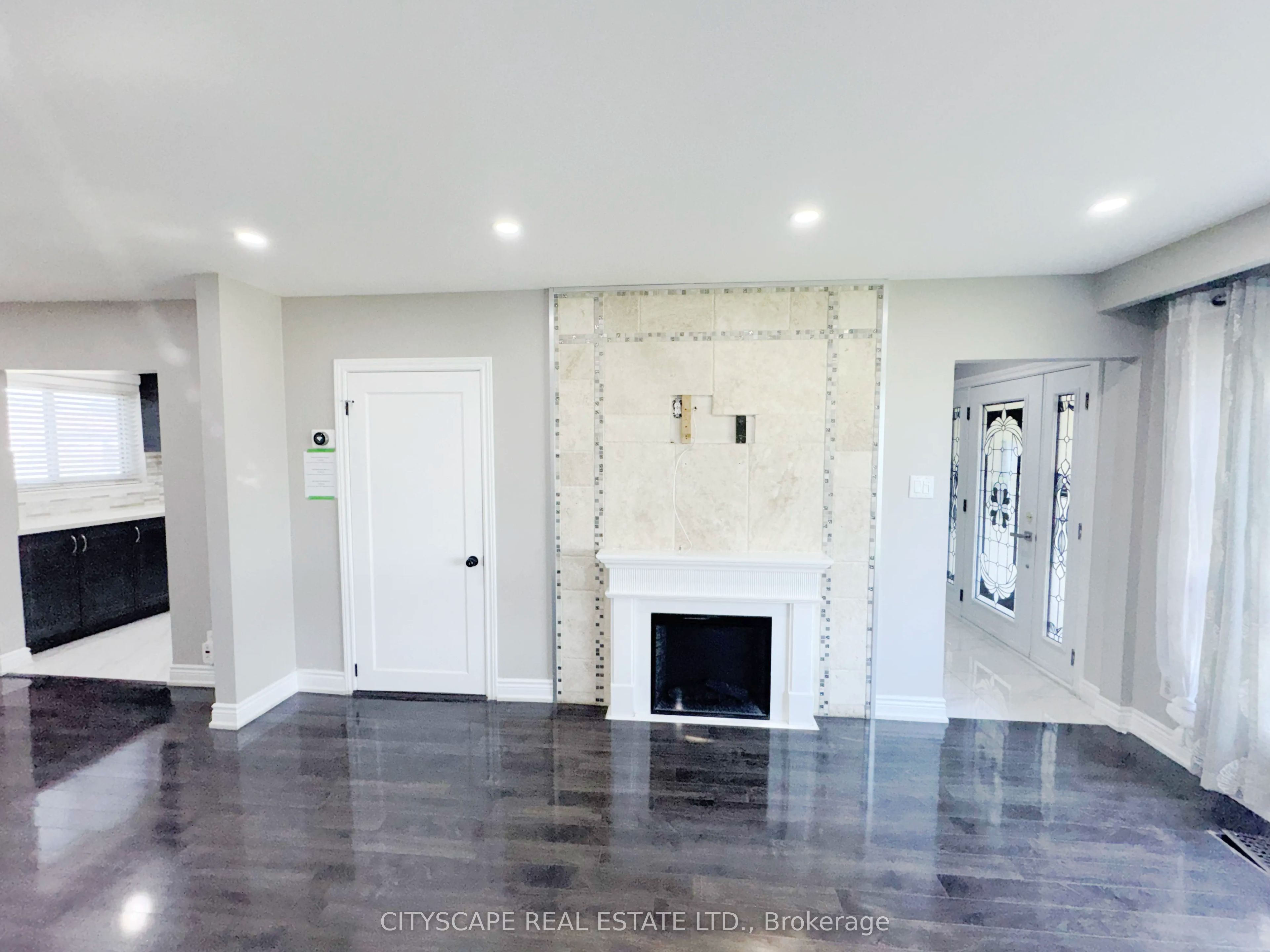 345 Silverstone Drive, Toronto, ON M9V 3J8