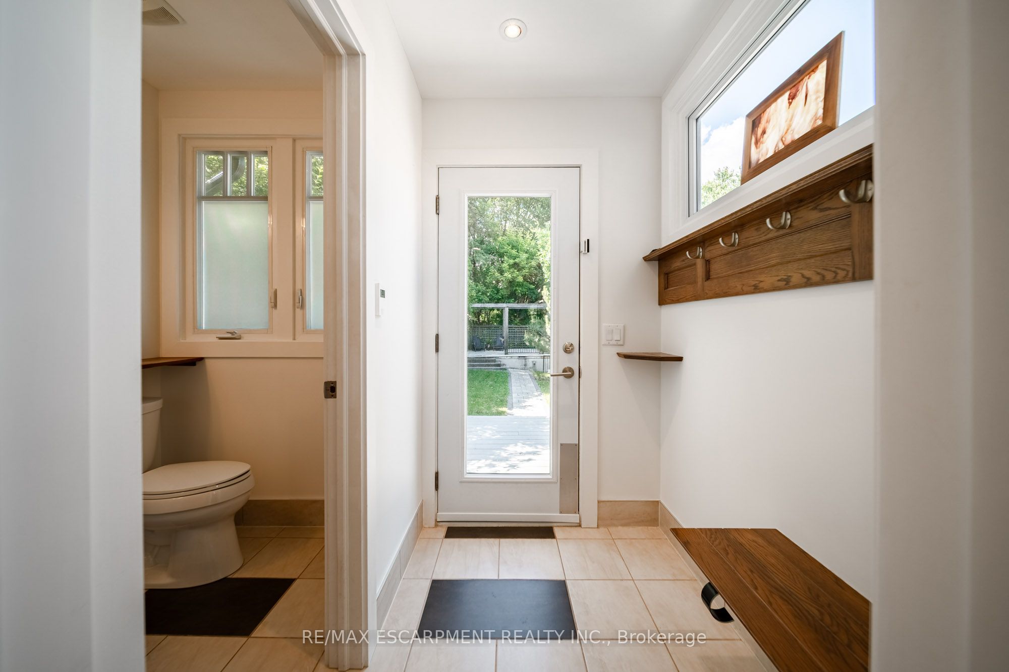 225 Oakmount Road, Toronto, ON M6P 3K3