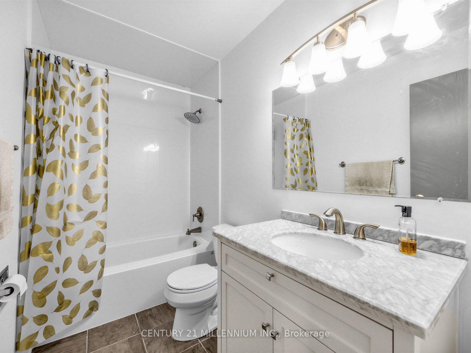 1020 Central Park Drive W 52, Brampton, ON L6S 3L6