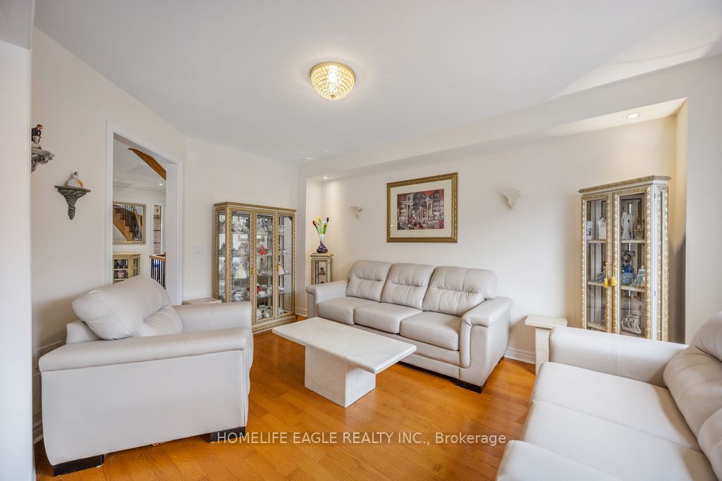 7 Headwater Road, Caledon, ON L7E 2W1