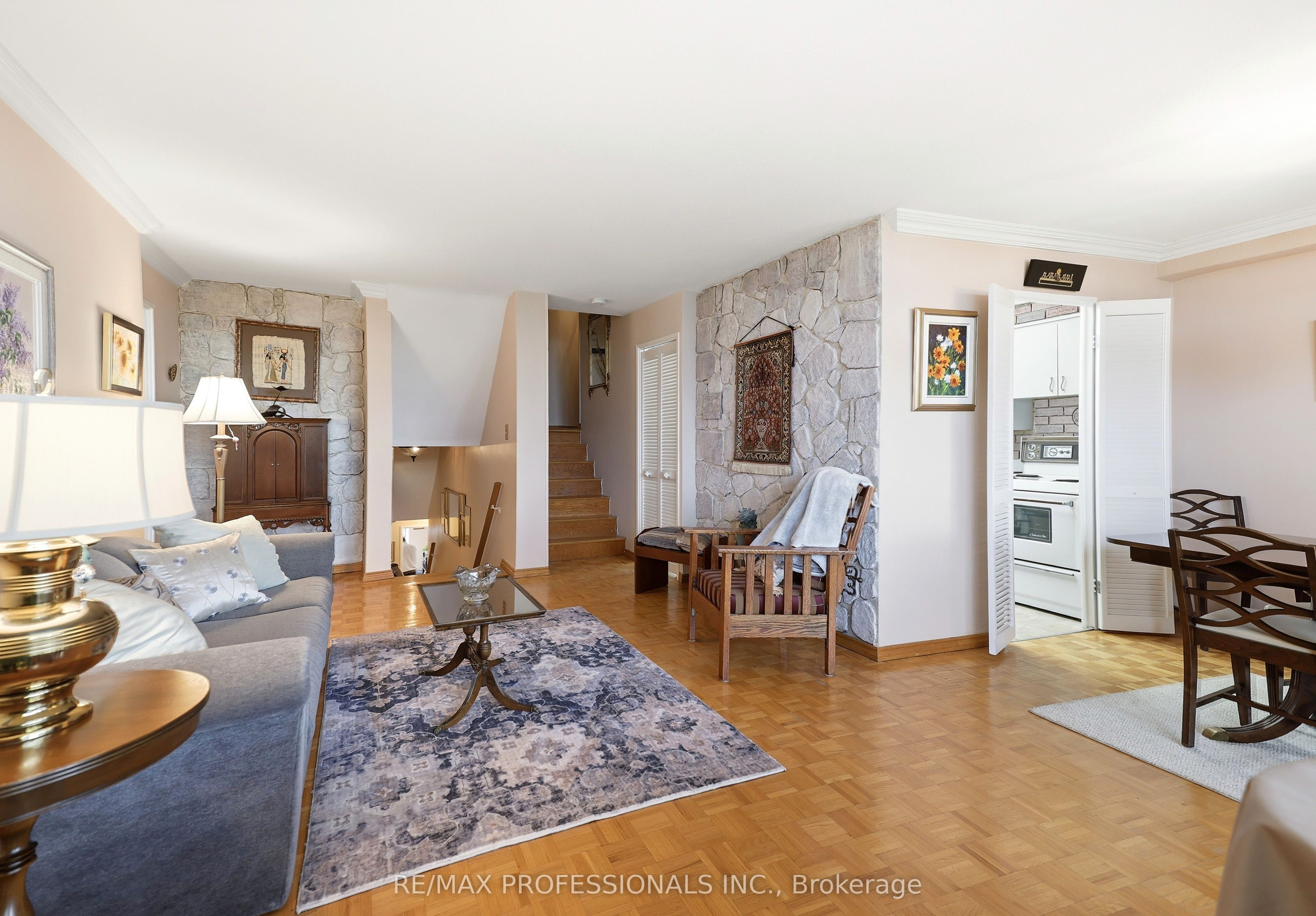 11 Wincott Drive 1208, Toronto, ON M9R 2R9