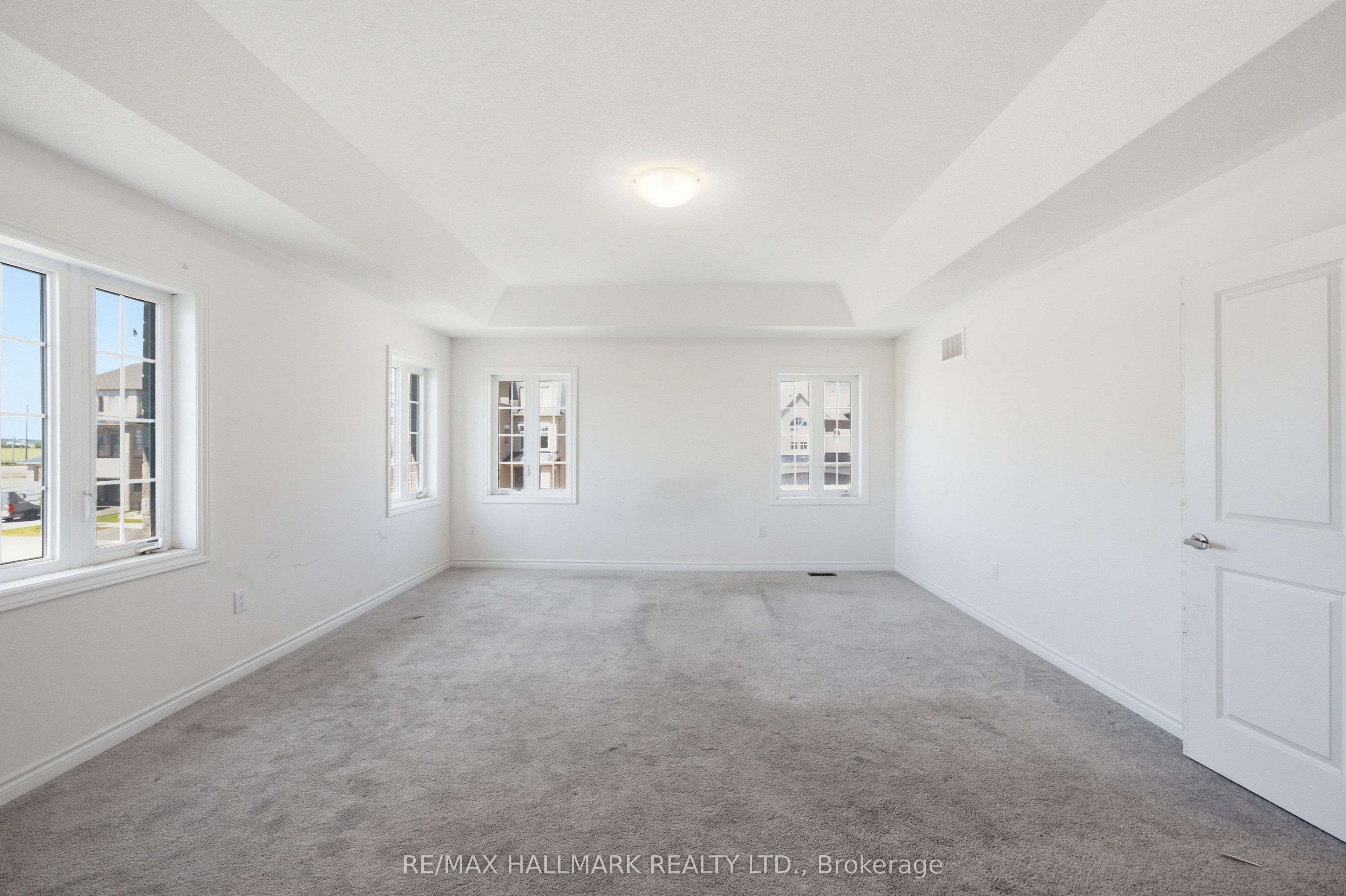 2 Agava Street, Brampton, ON L7A 4S5