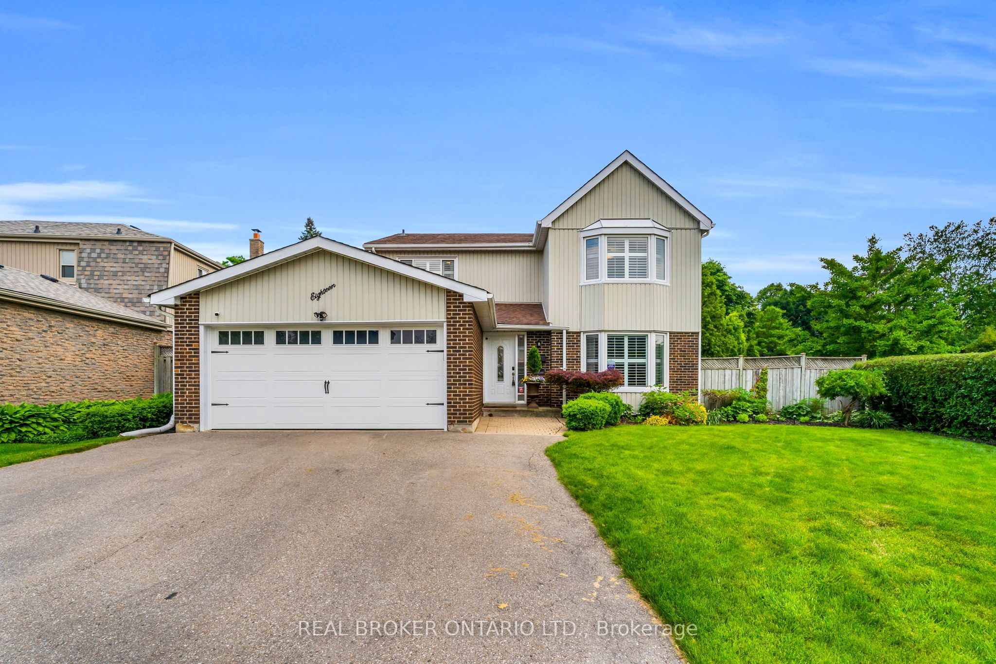18 Mansfield Street, Brampton, ON L6S 2Y4