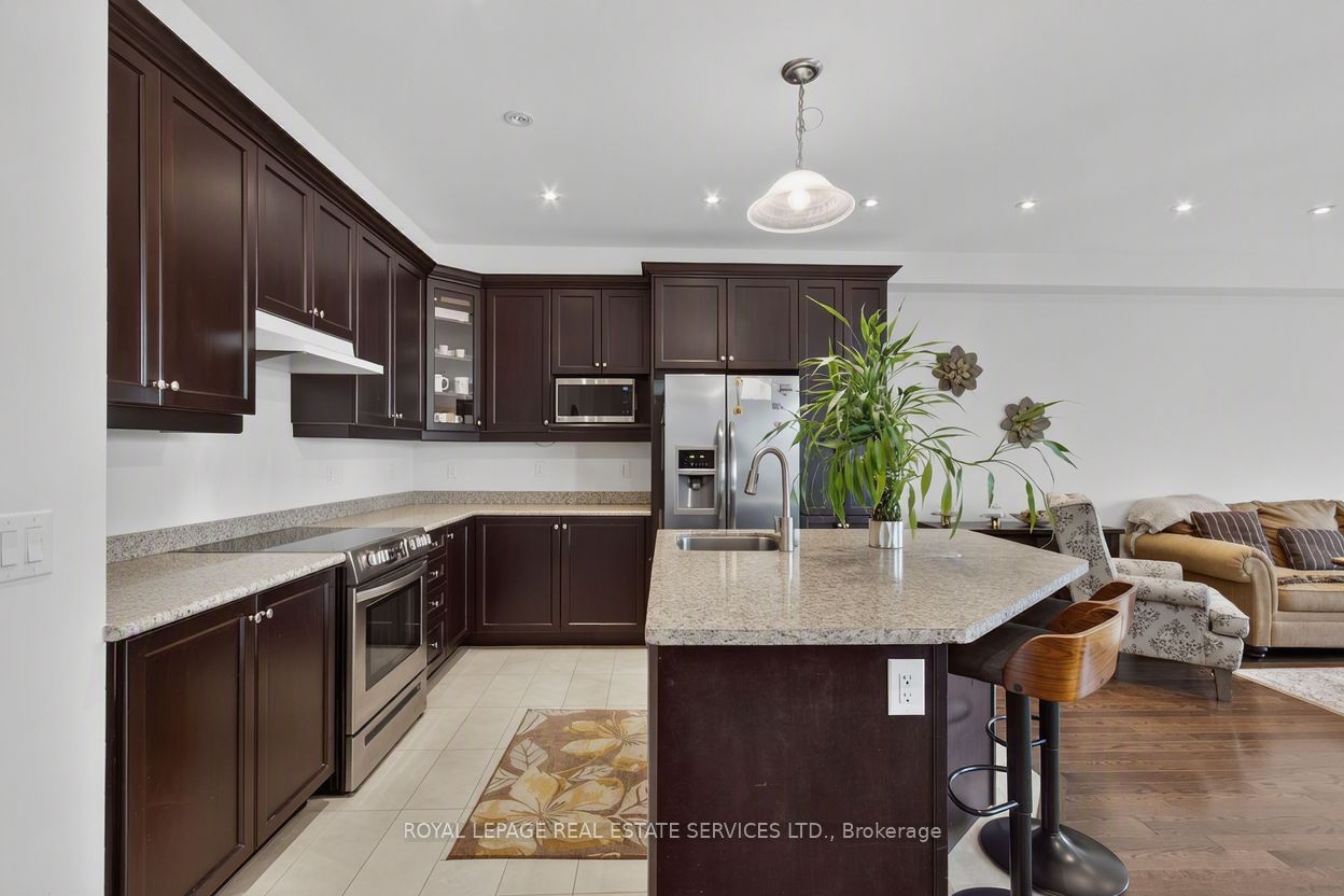 3045 Gladeside Avenue 19, Oakville, ON L6M 0R2