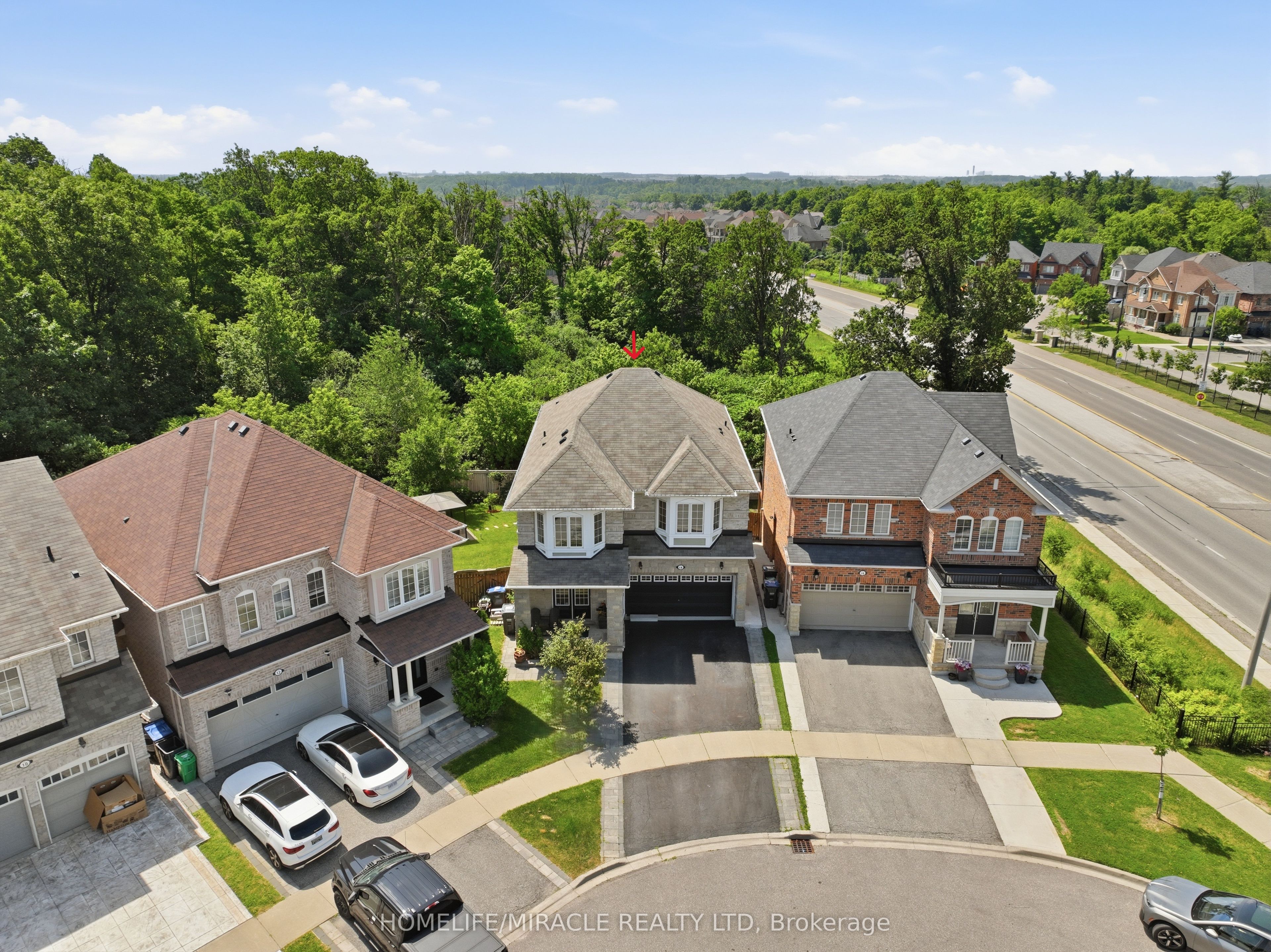14 Adeline Court, Brampton, ON L6Y 0W9