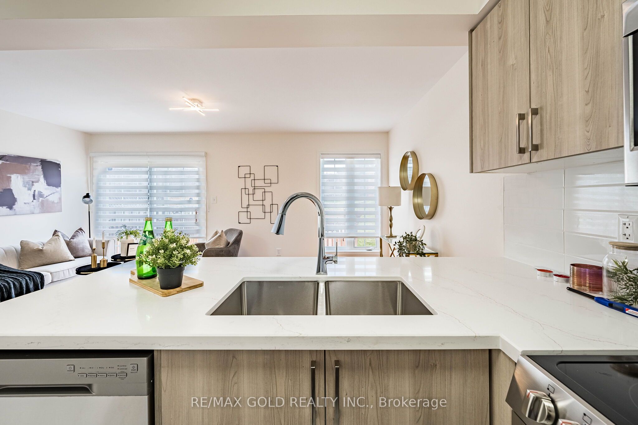 76 Secord Crescent, Brampton, ON L6X 4Y8