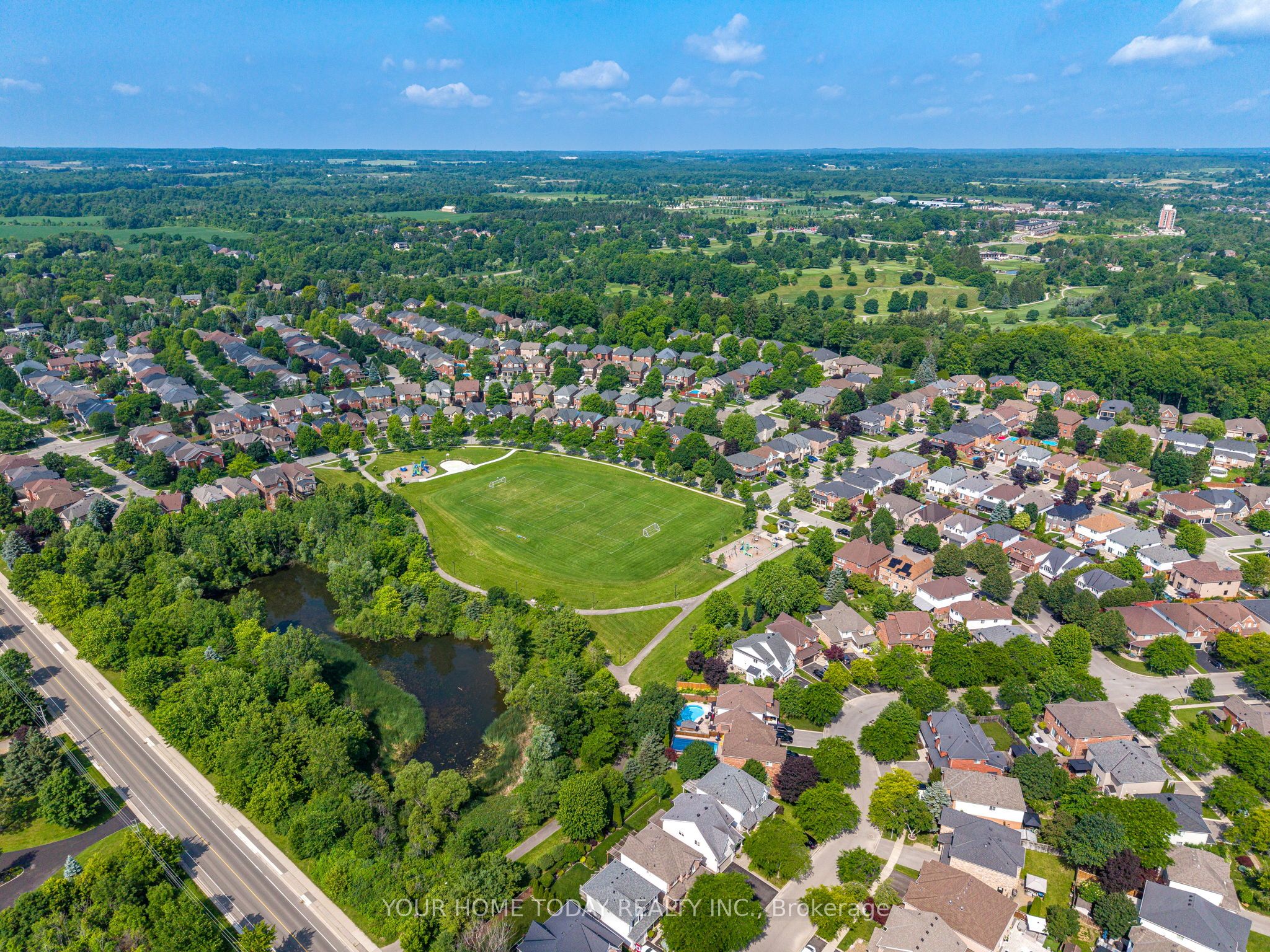 19 McNally Street, Halton Hills, ON L7G 6B7