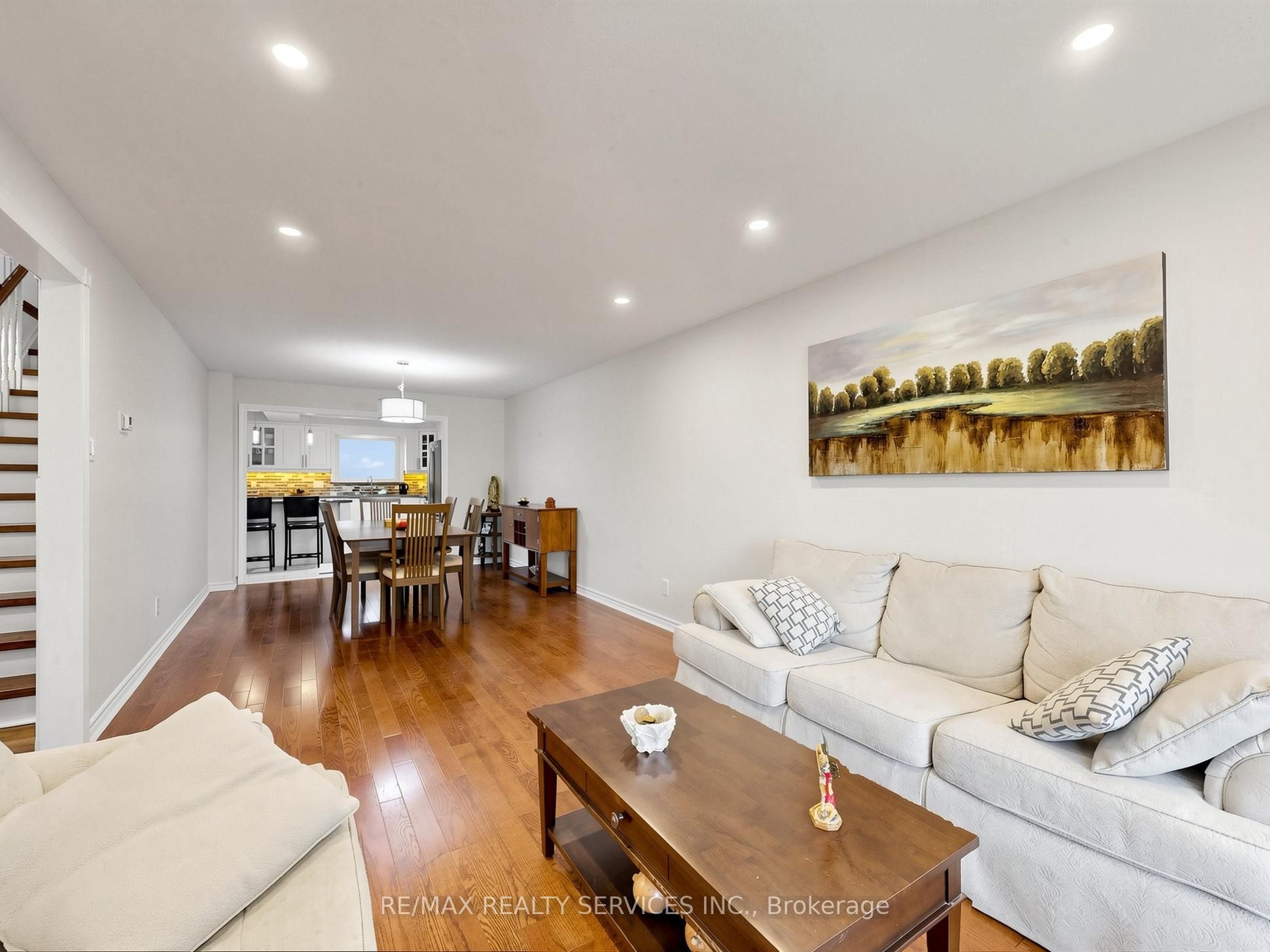 30 Mcgillivary Crescent, Brampton, ON L6S 3P7