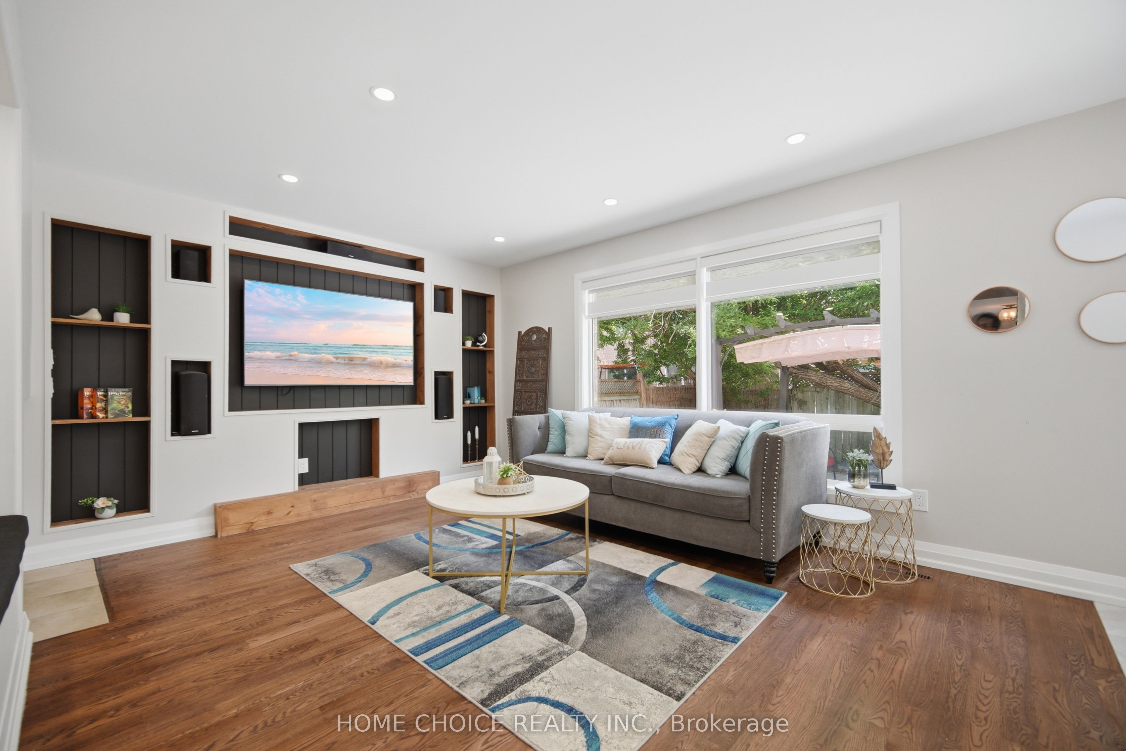 670 Dolby Crescent, Milton, ON L9T 5V5
