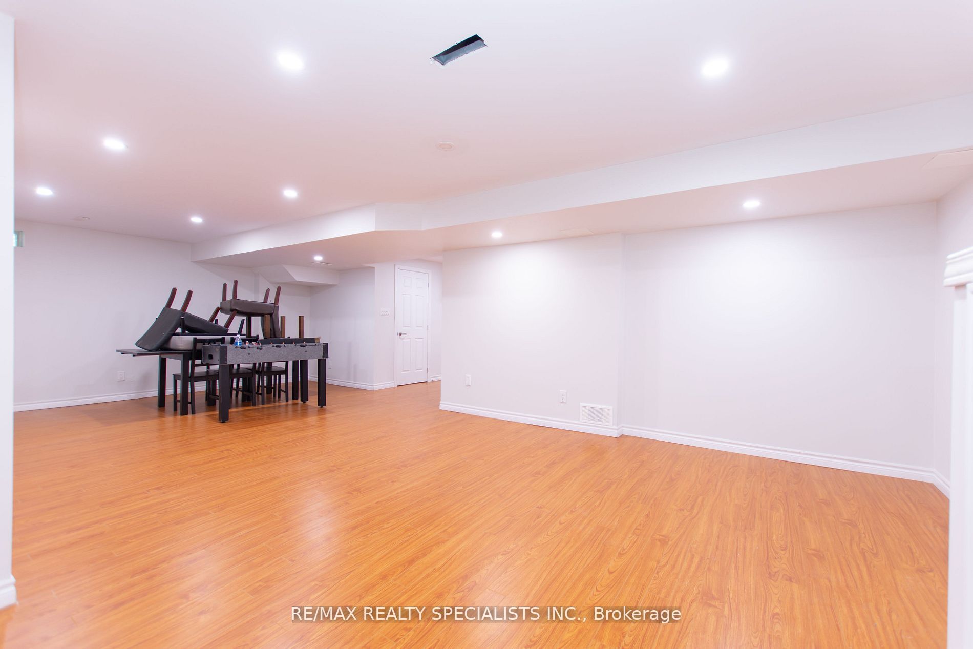 929 Philbrook Drive, Milton, ON L9T 0L3