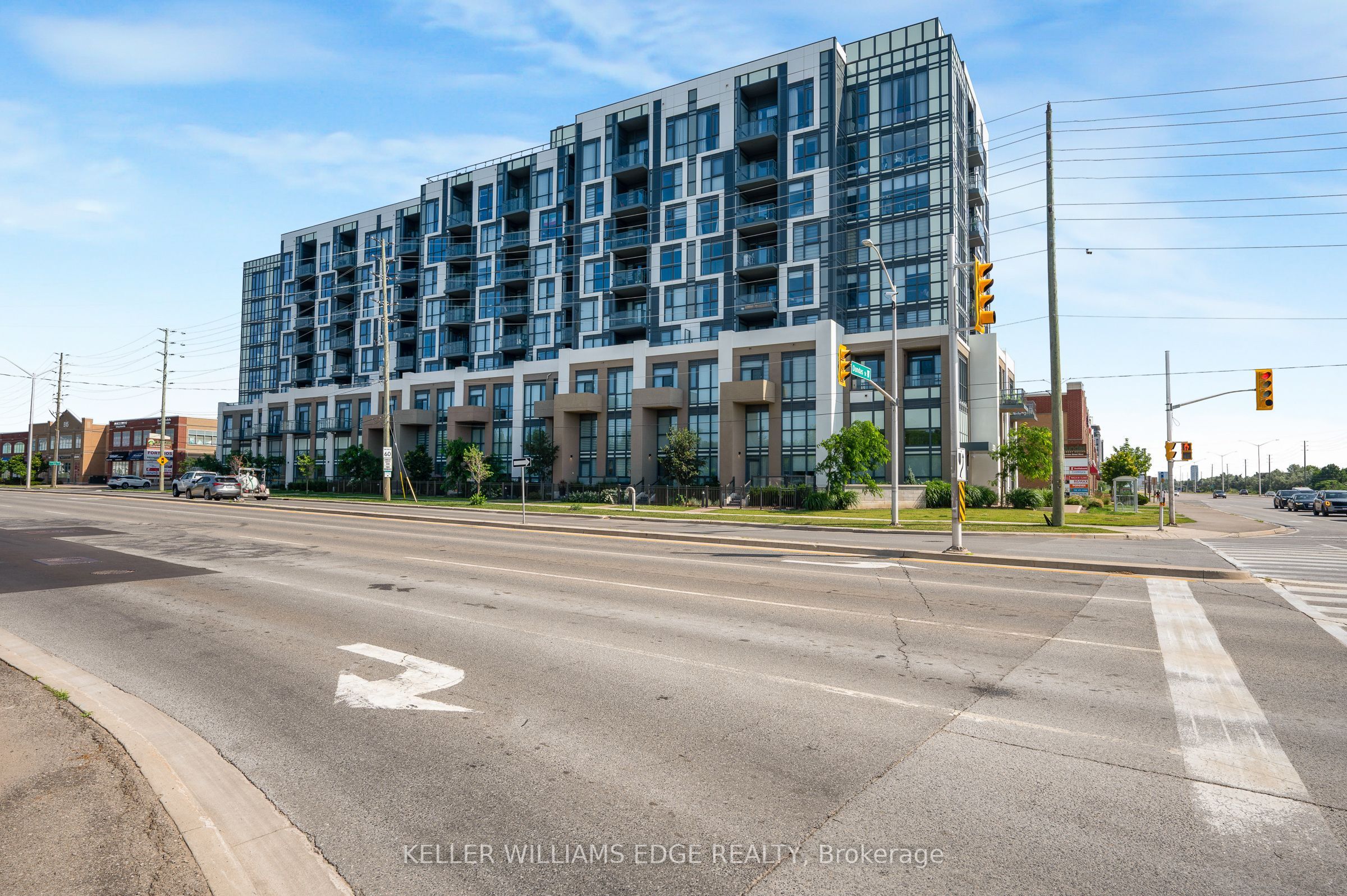 509 Dundas Street W 305, Oakville, ON L6M 5P4
