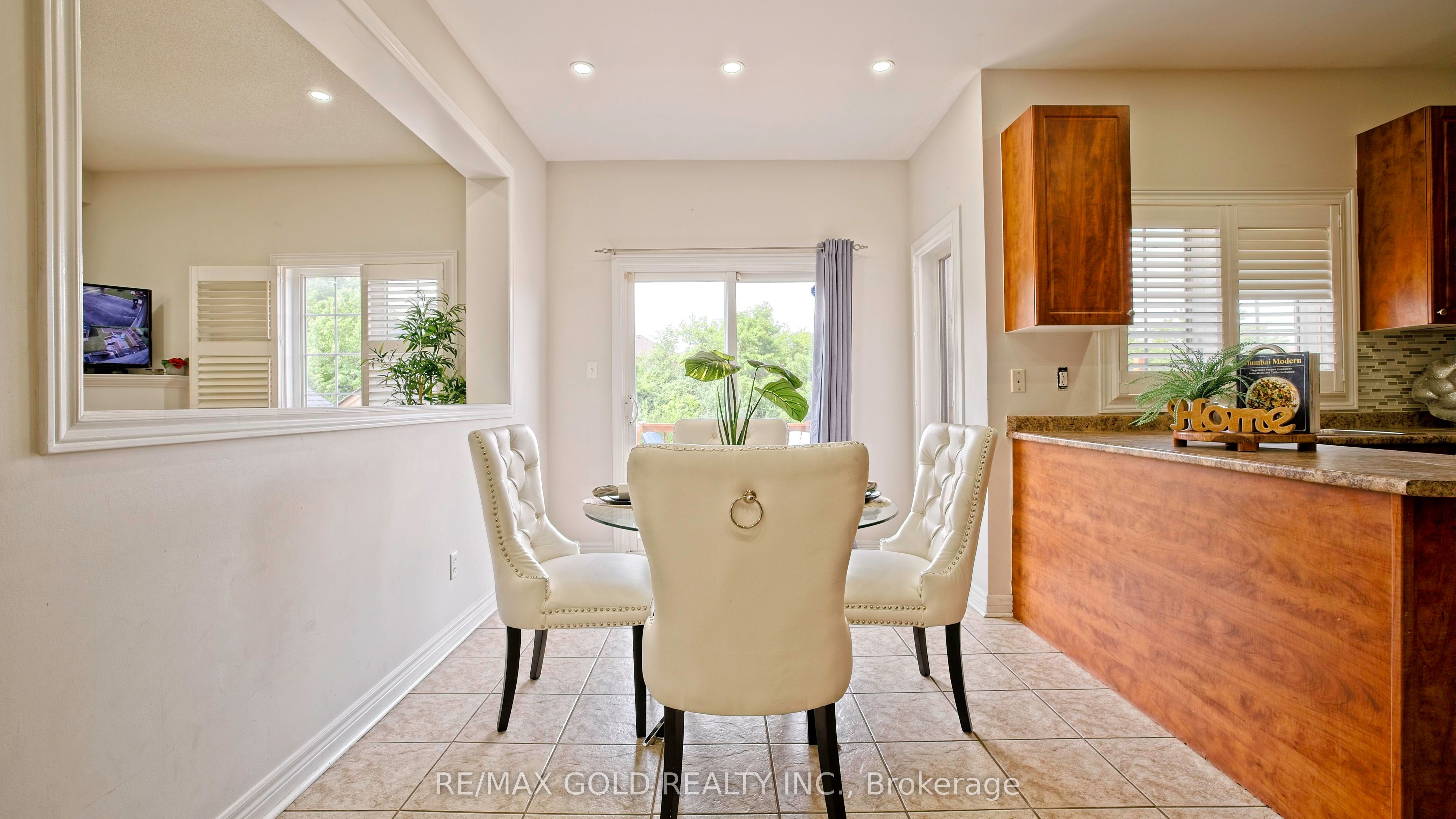 20 Tatra Crescent, Brampton, ON L6Y 0K5