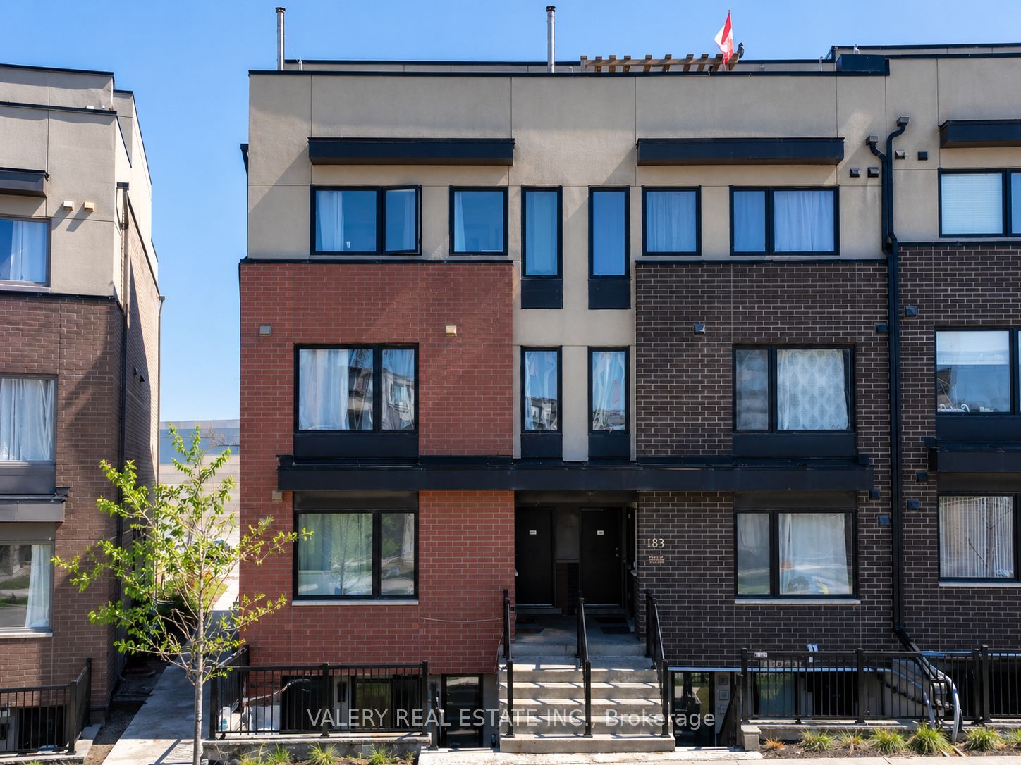 183 William Duncan Road 1, Toronto, ON M3K 0B7