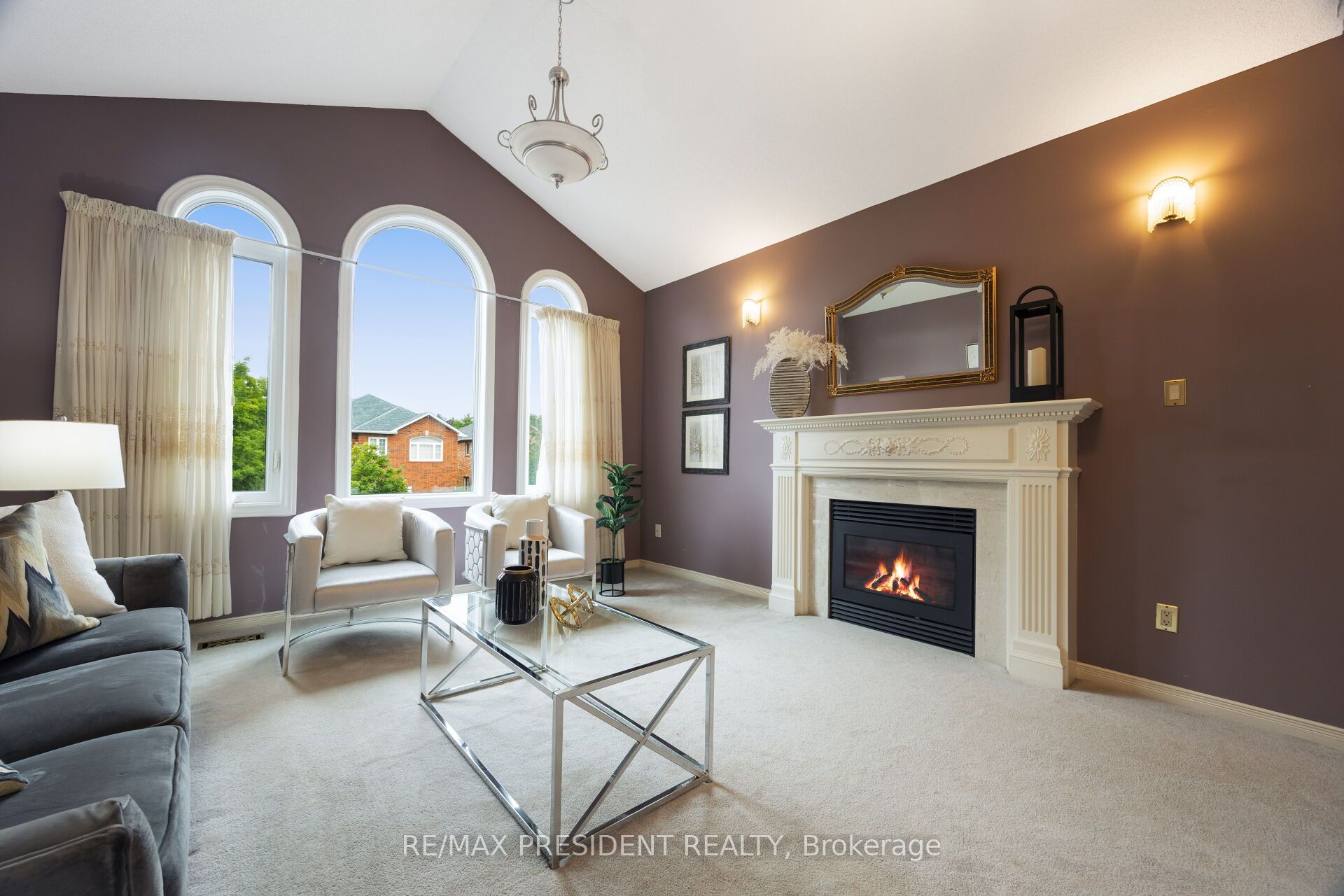 2139 Westmount Drive, Oakville, ON L6M 3N8