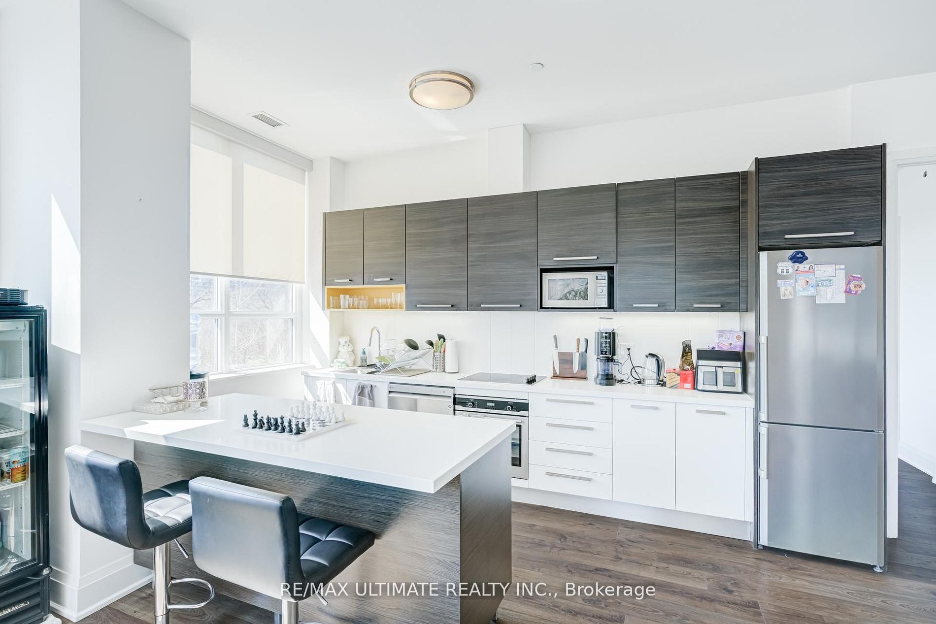 36 Park Lawn Road 203, Toronto, ON M8V 0E5