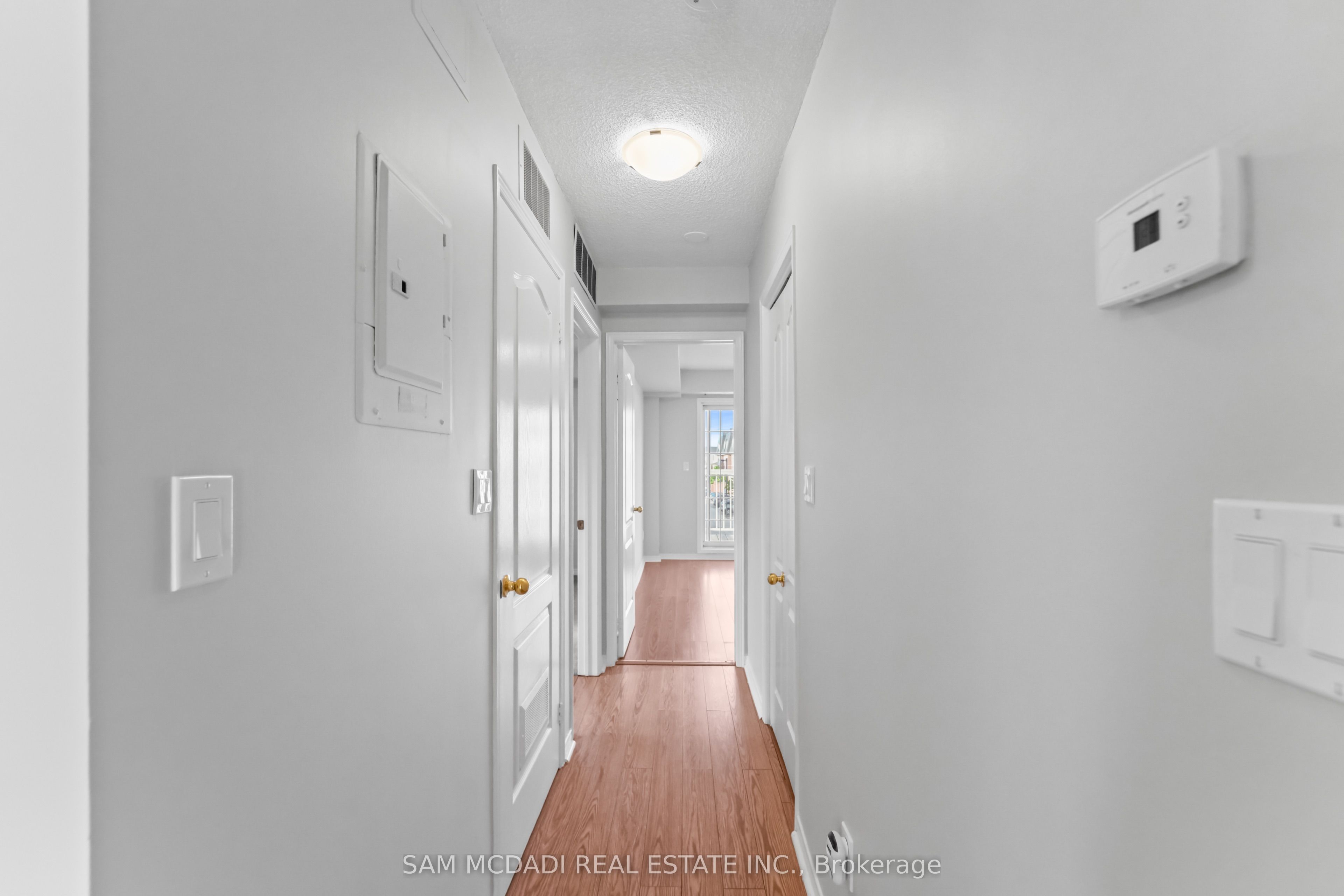 3055 Elmcreek Road 22, Mississauga, ON L5B 4J9
