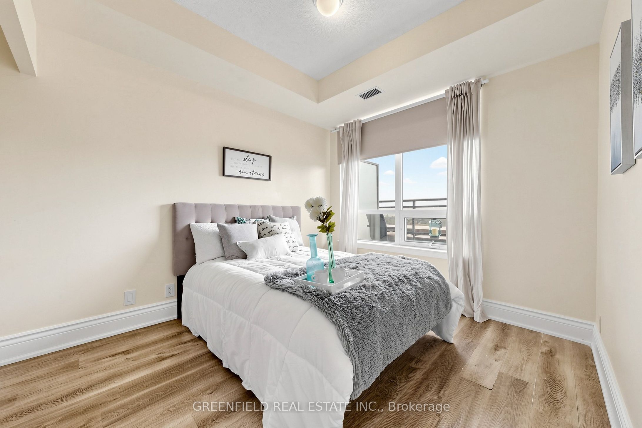 55 De Boers Drive LPH2, Toronto, ON M3J 0G5
