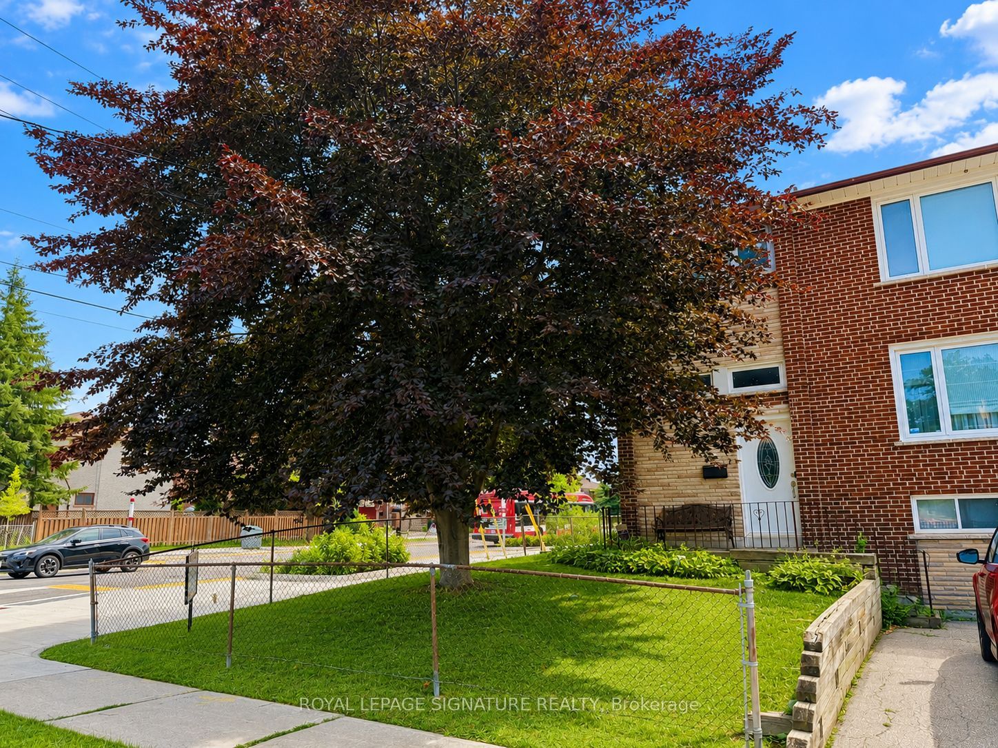 67 Stilecroft Drive, Toronto, ON M3J 1A8