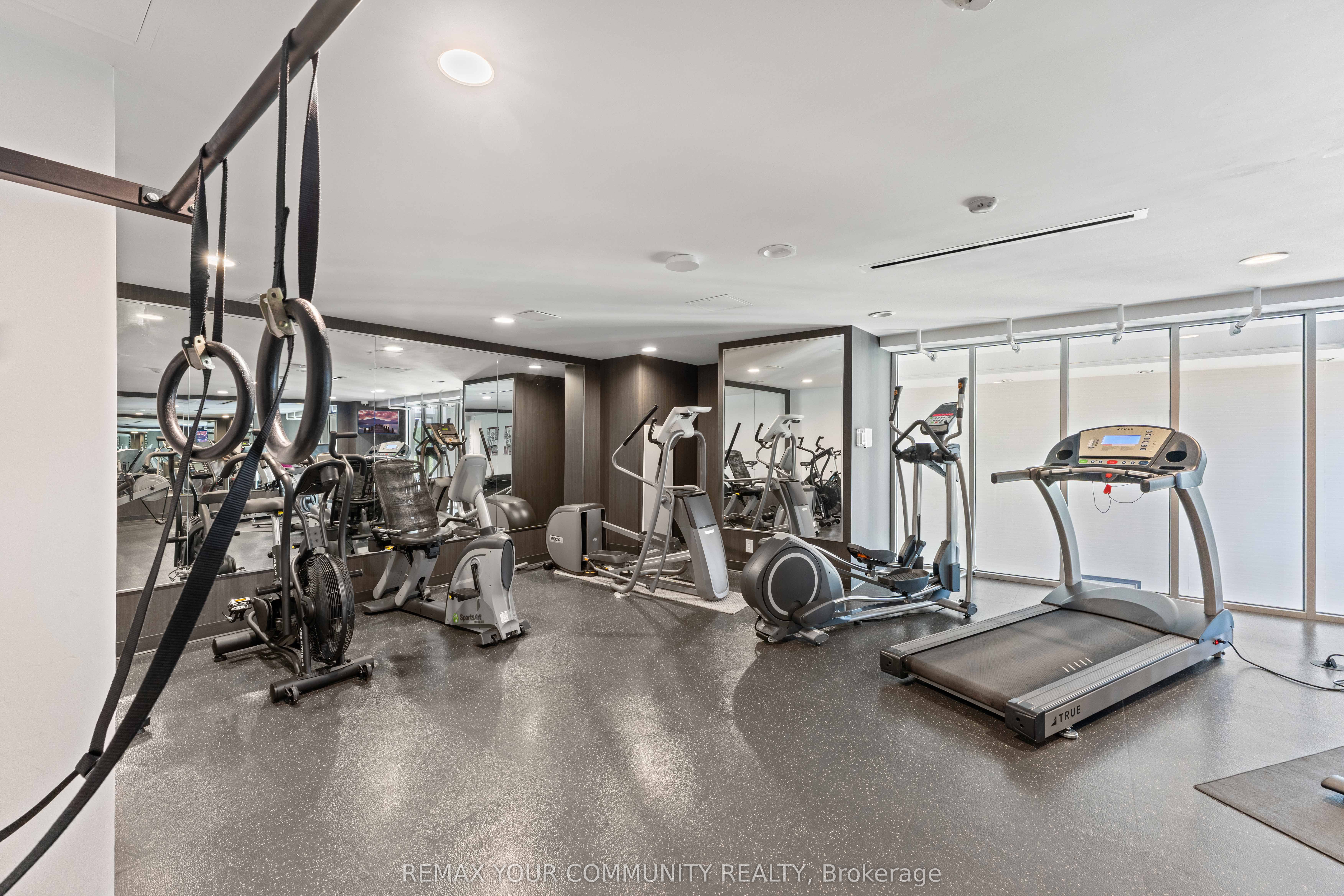 1940 Ironstone Drive 609, Burlington, ON L7L 0E4