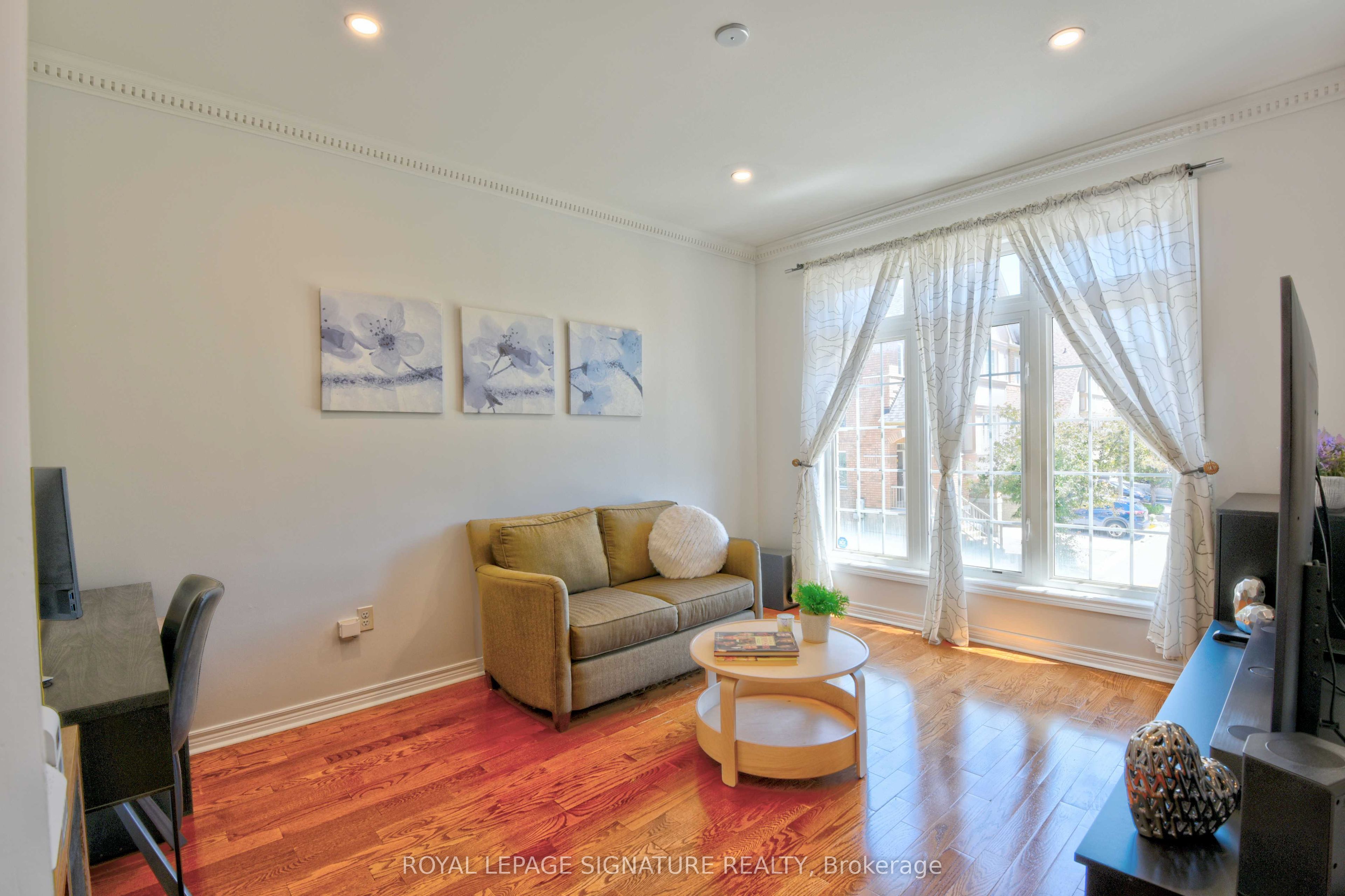 7155 Magistrate Terrace 47, Mississauga, ON L5W 1Y8