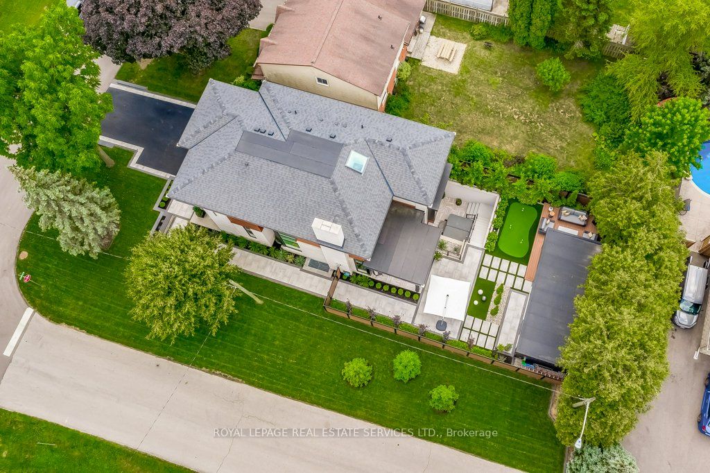 3119 Victoria Street, Oakville, ON L6L 1K3