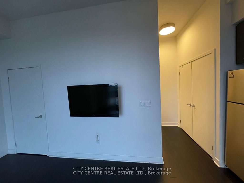 365 Prince Of Wales Drive 601, Mississauga, ON L5B 0G6