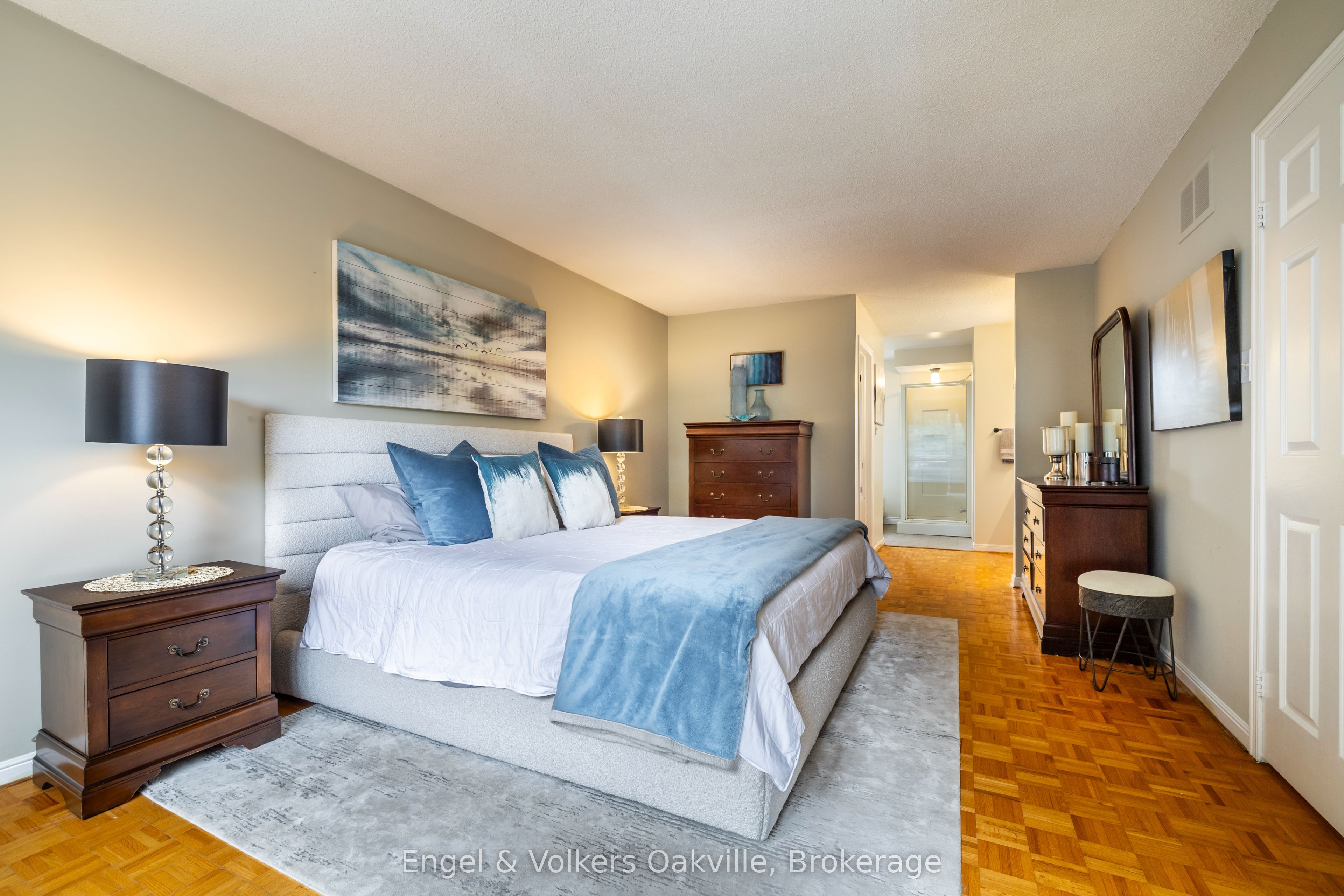 1181 Grange Road, Oakville, ON L6H 1P8