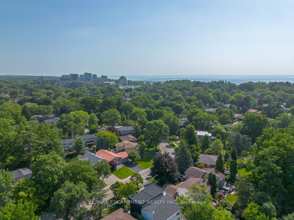 175 MOHAWK Road, Oakville, ON L6L 2Z1