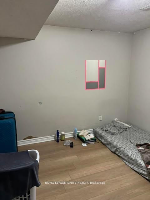 62 Woodside Court, Brampton, ON L6Y 3Z2