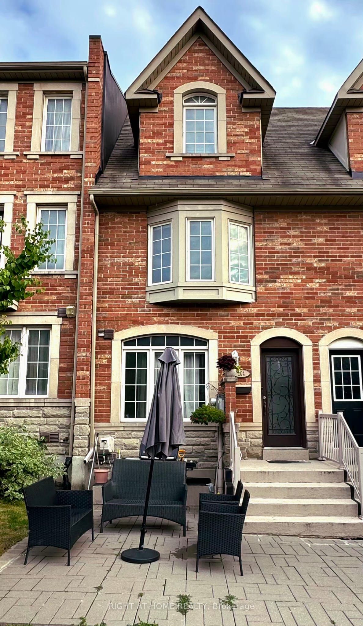 104 Odoardo Di Santo Circle, Toronto, ON M3L 0E8