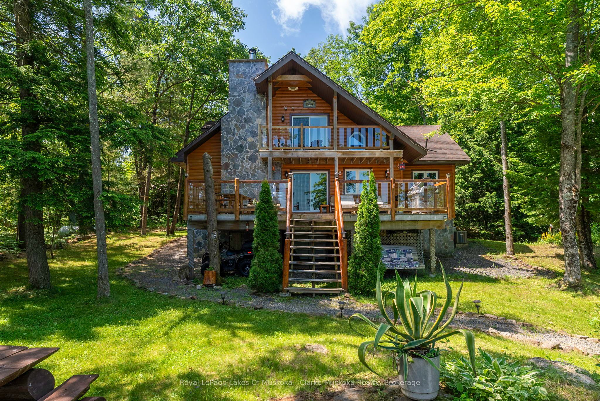 1041 Summit Road 1, Muskoka Lakes, ON P0C 1M0