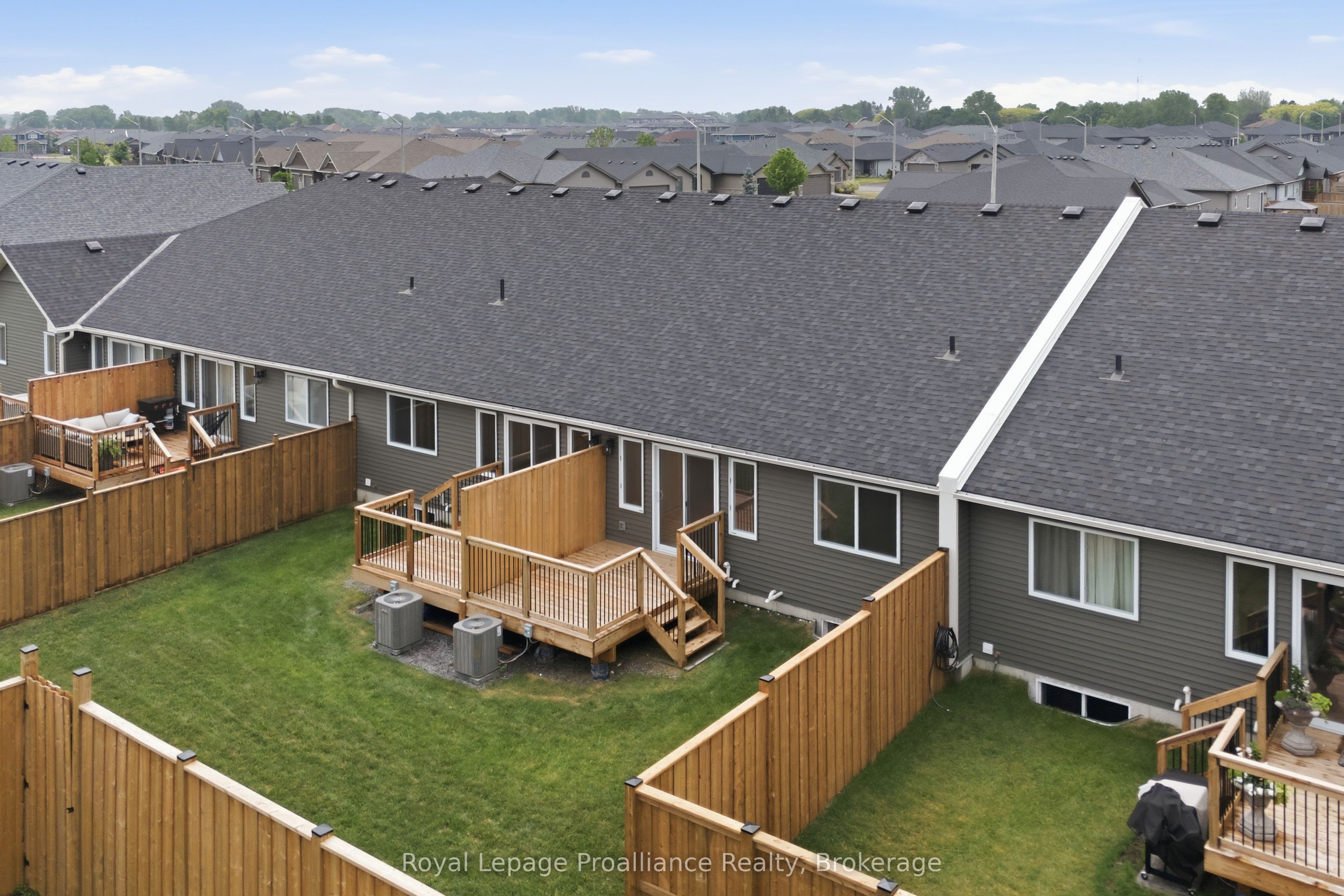 59 Sandhu Crescent, Belleville, ON K8P 0G7