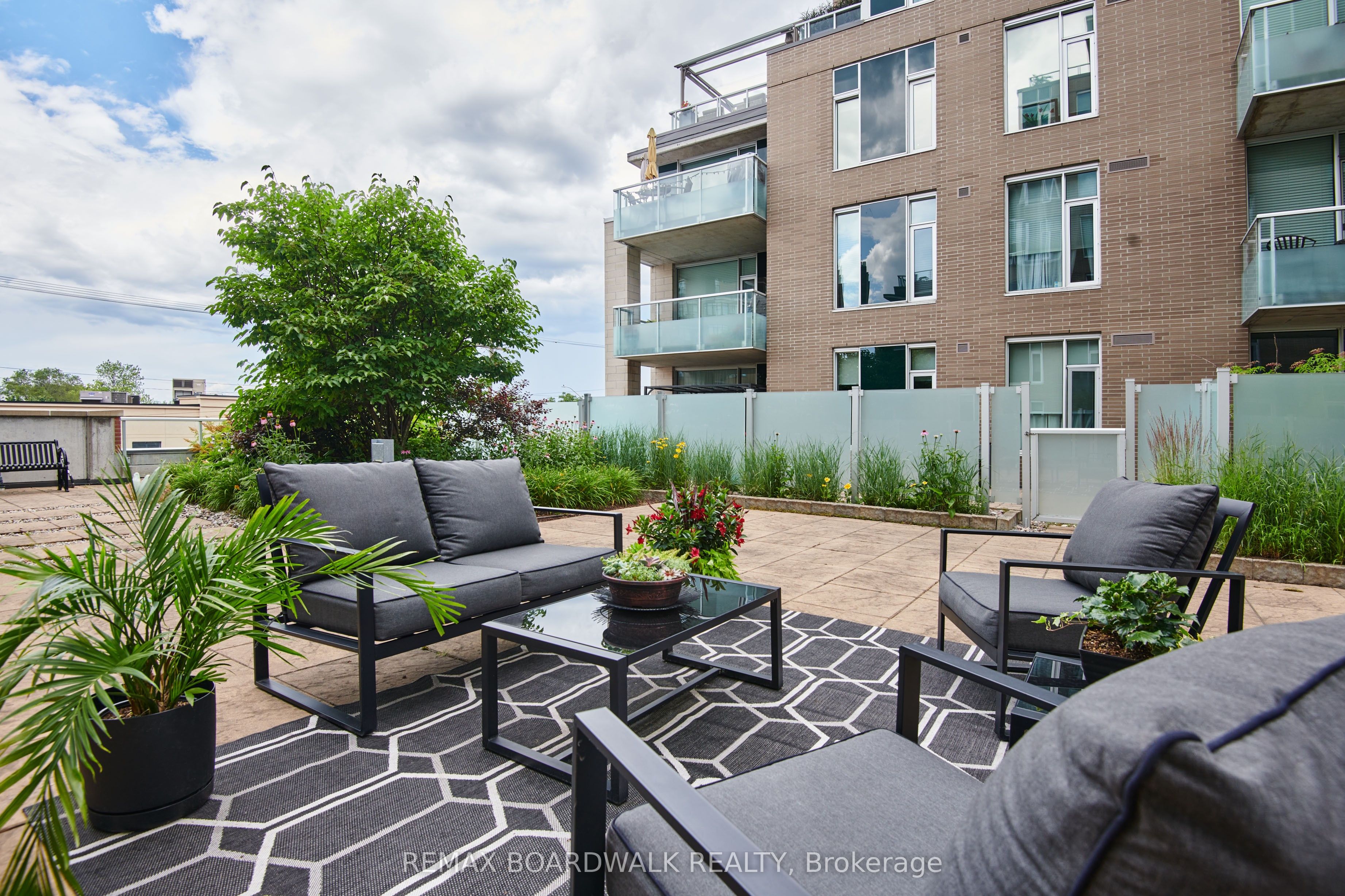 575 Byron Avenue 407, Carlingwood - Westboro and Area, ON K2A 1R7