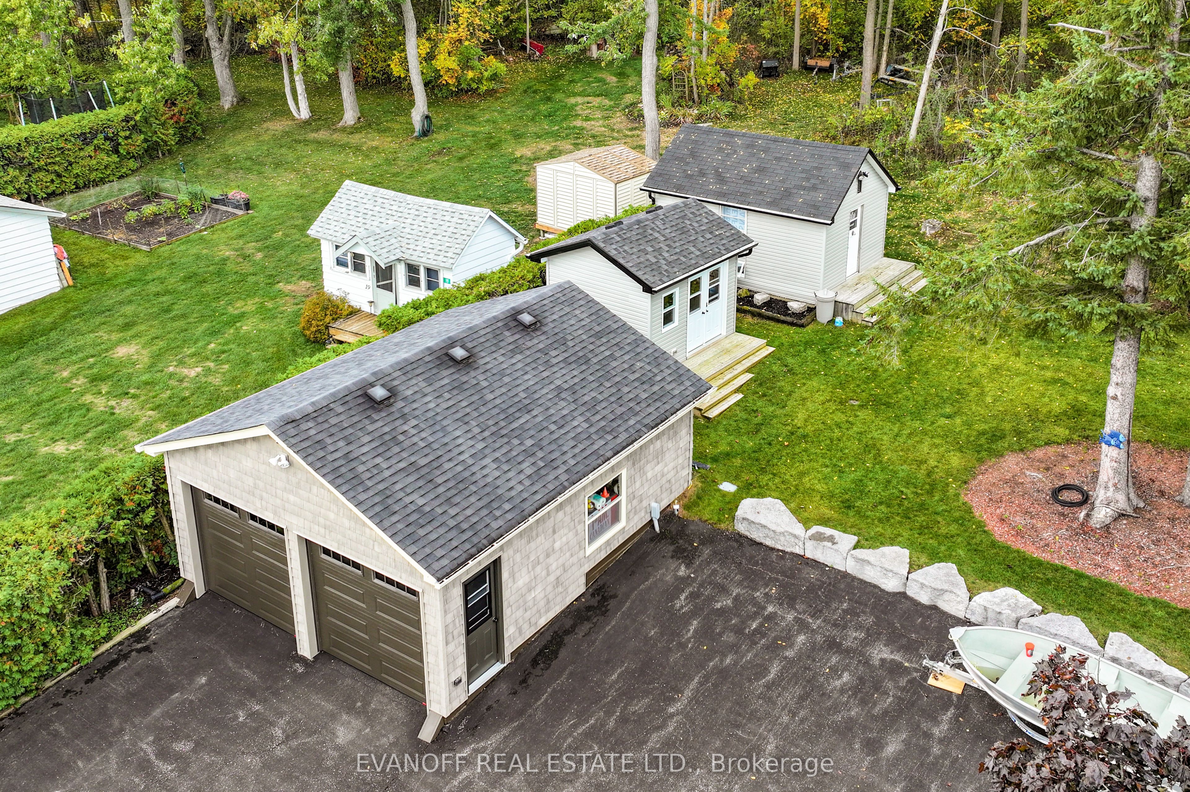 20 Lakeview Park Road, Kawartha Lakes, ON K0M 1G0