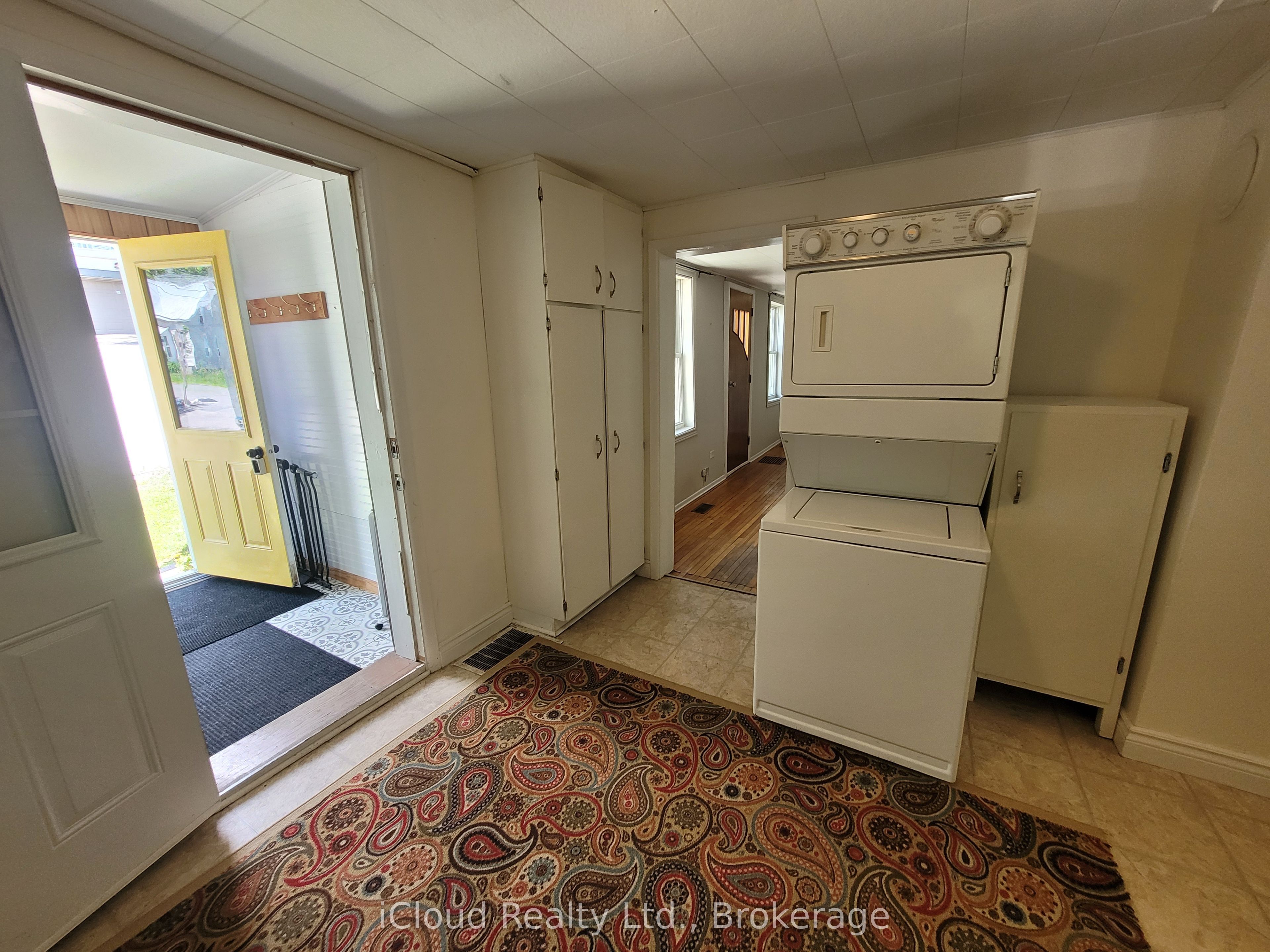 7 North Dufferin Street, Huntsville, ON P1H 1X3