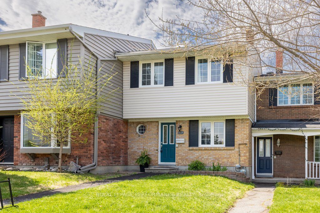 920 Walkley Road, Billings Bridge - Riverside Park and Area, ON K1V 6R5