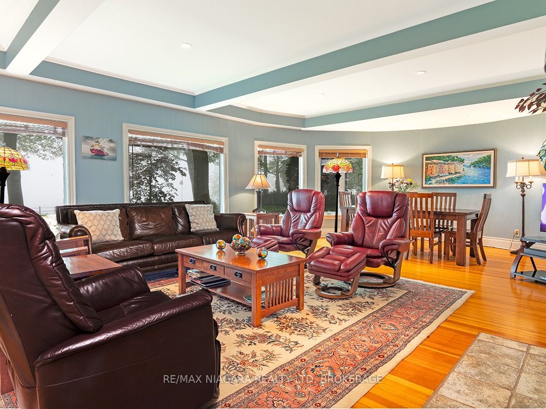 101 Tennessee Avenue, Port Colborne, ON L3K 2R8