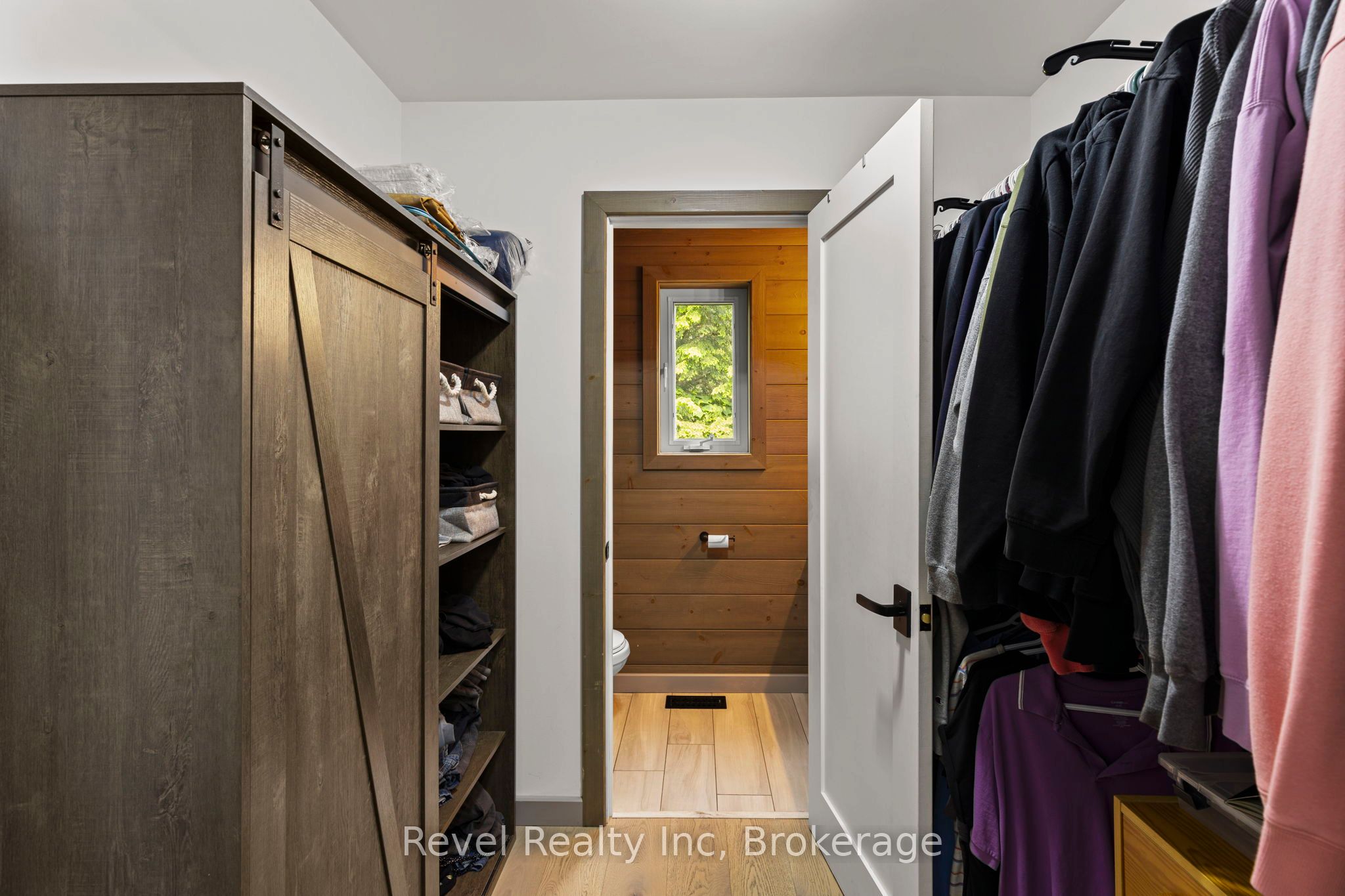 30 Sparrow Road, Seguin, ON P0C 1J0