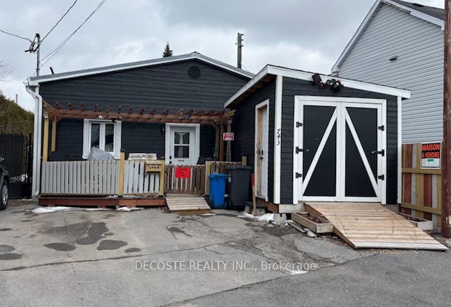 743 Regent Street, Hawkesbury, ON K6A 1G5