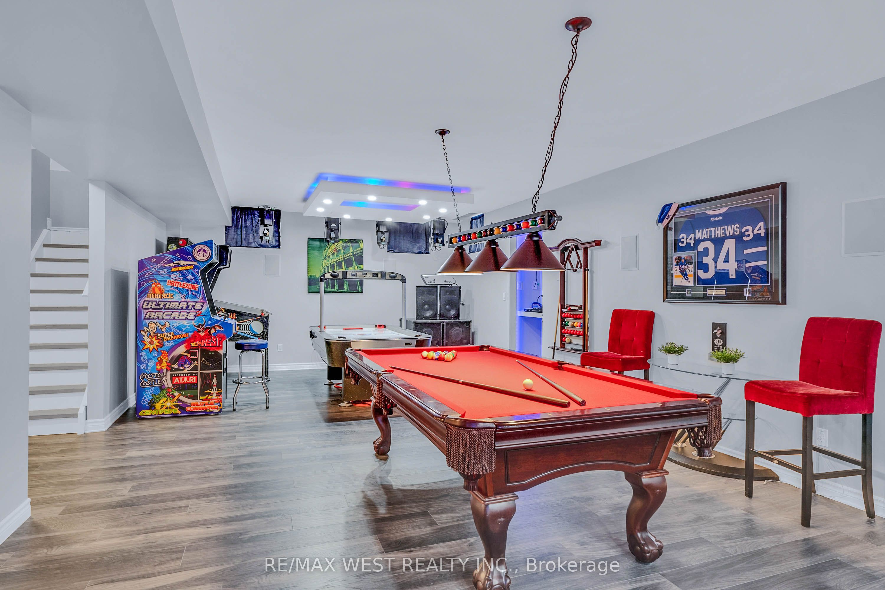 20 Anderson Avenue, Mono, ON L9W 6W6