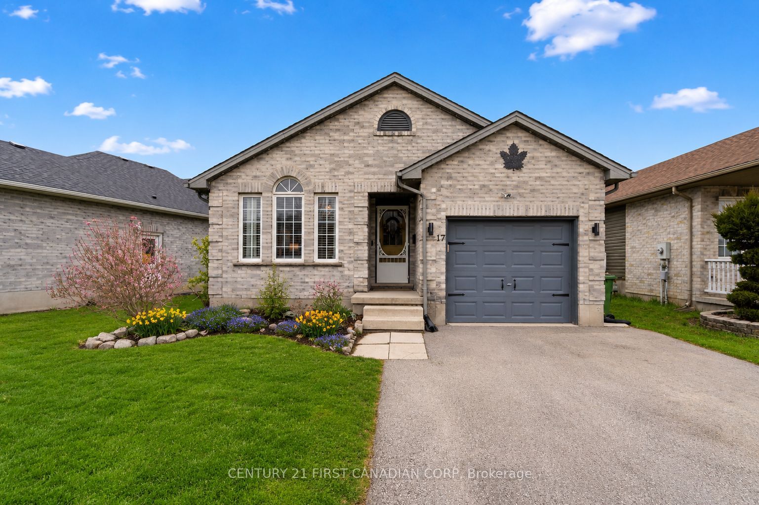 17 Cottonwood Drive, St. Thomas, ON N5P 4M3
