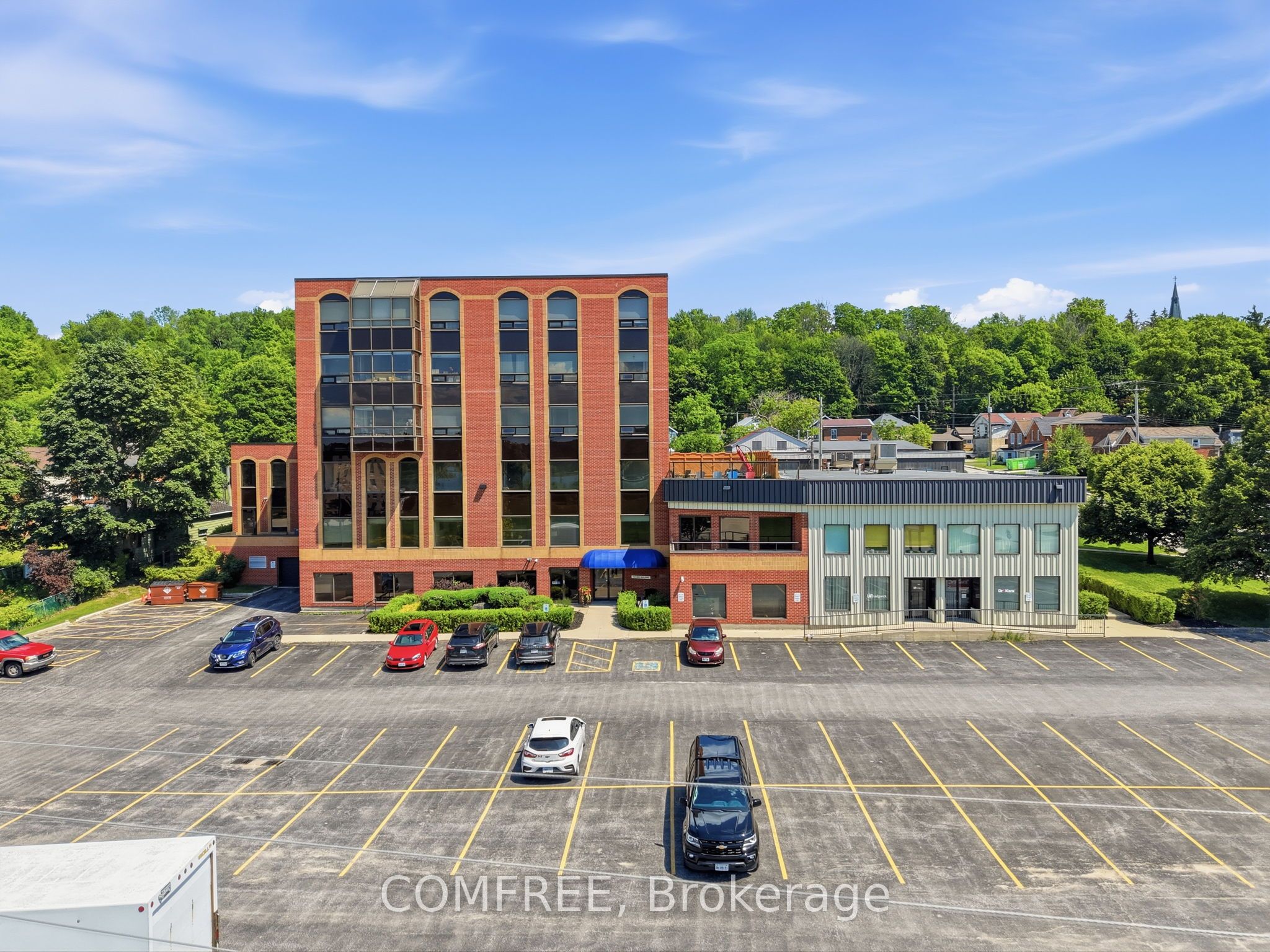 1717 2nd Avenue E 401, Owen Sound, ON N4K 6V4