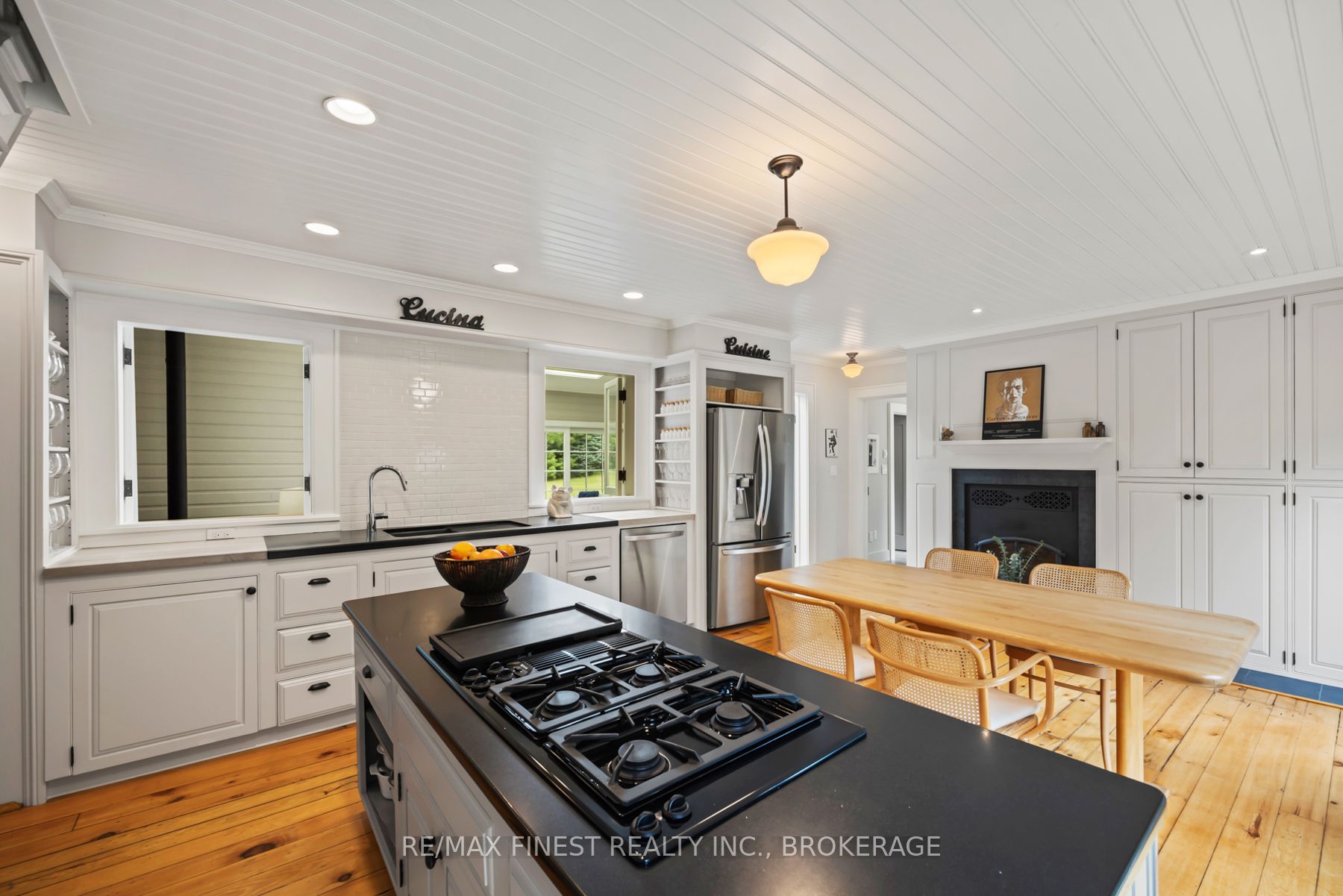 187 SIMMONS Road, Loyalist, ON K0H 2H0