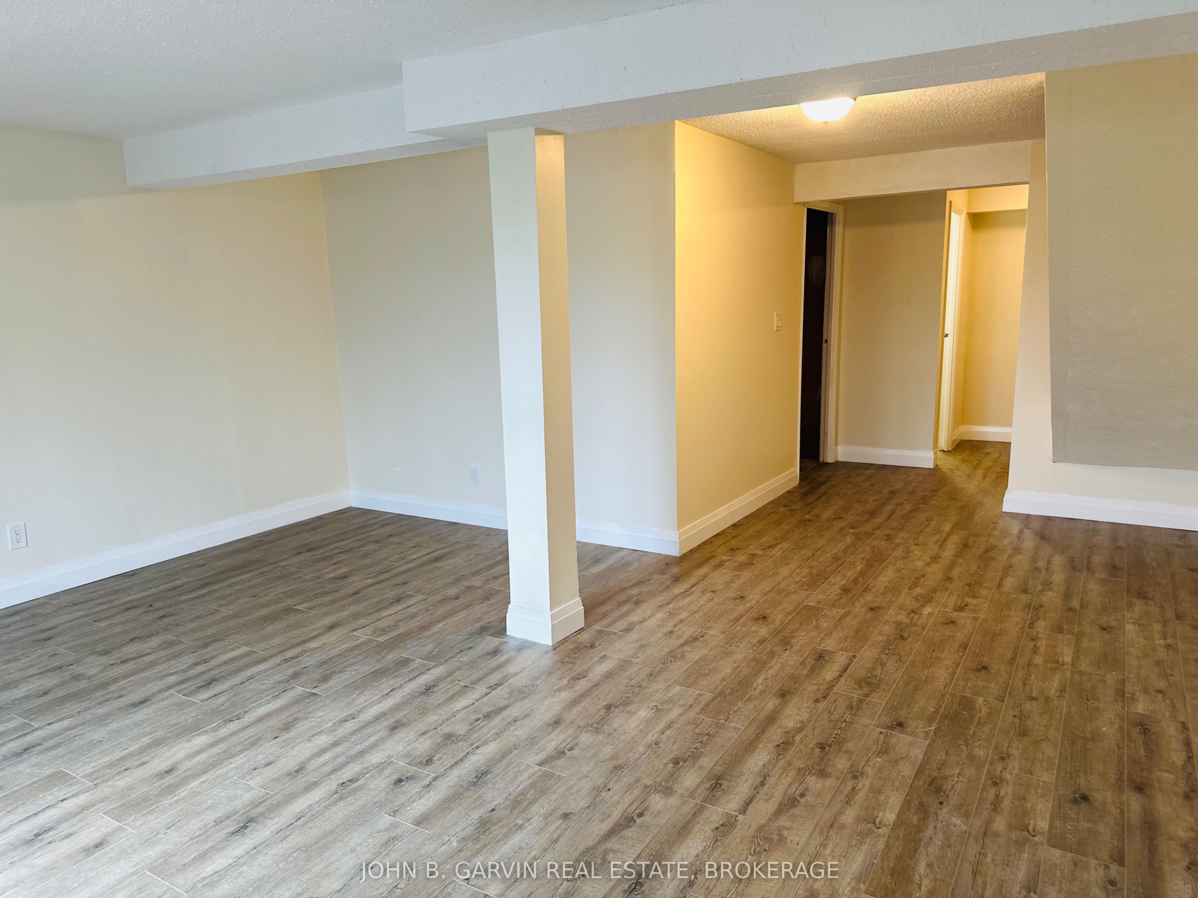 13 Coventry Crescent 54, Kingston, ON K7M 7S2