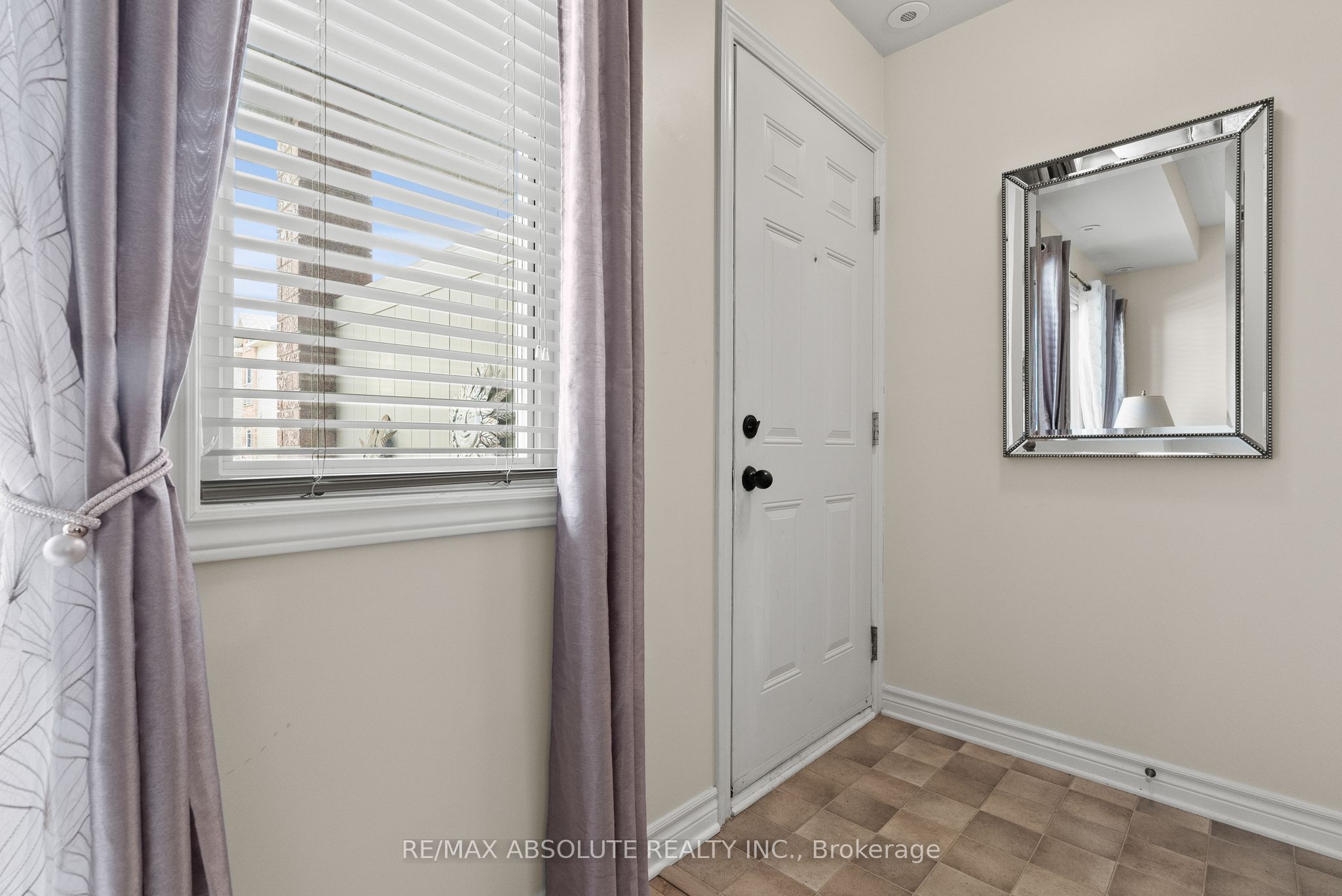 1119 Stittsville Main Street F, Stittsville - Munster - Richmond, ON K2S 0C9