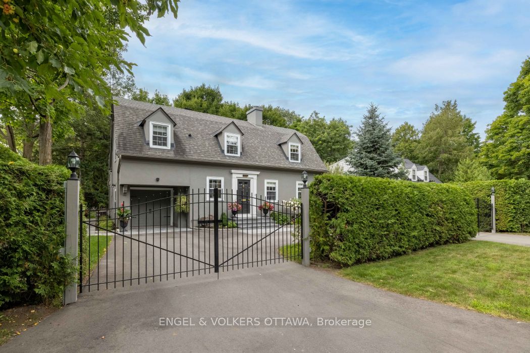 215 Springfield Road, Rockcliffe Park, ON K1M 0L1