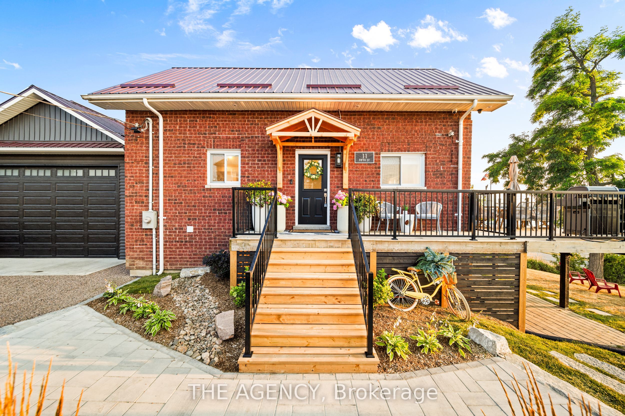 11 Fifth Street, Kawartha Lakes, ON K0M 1L0