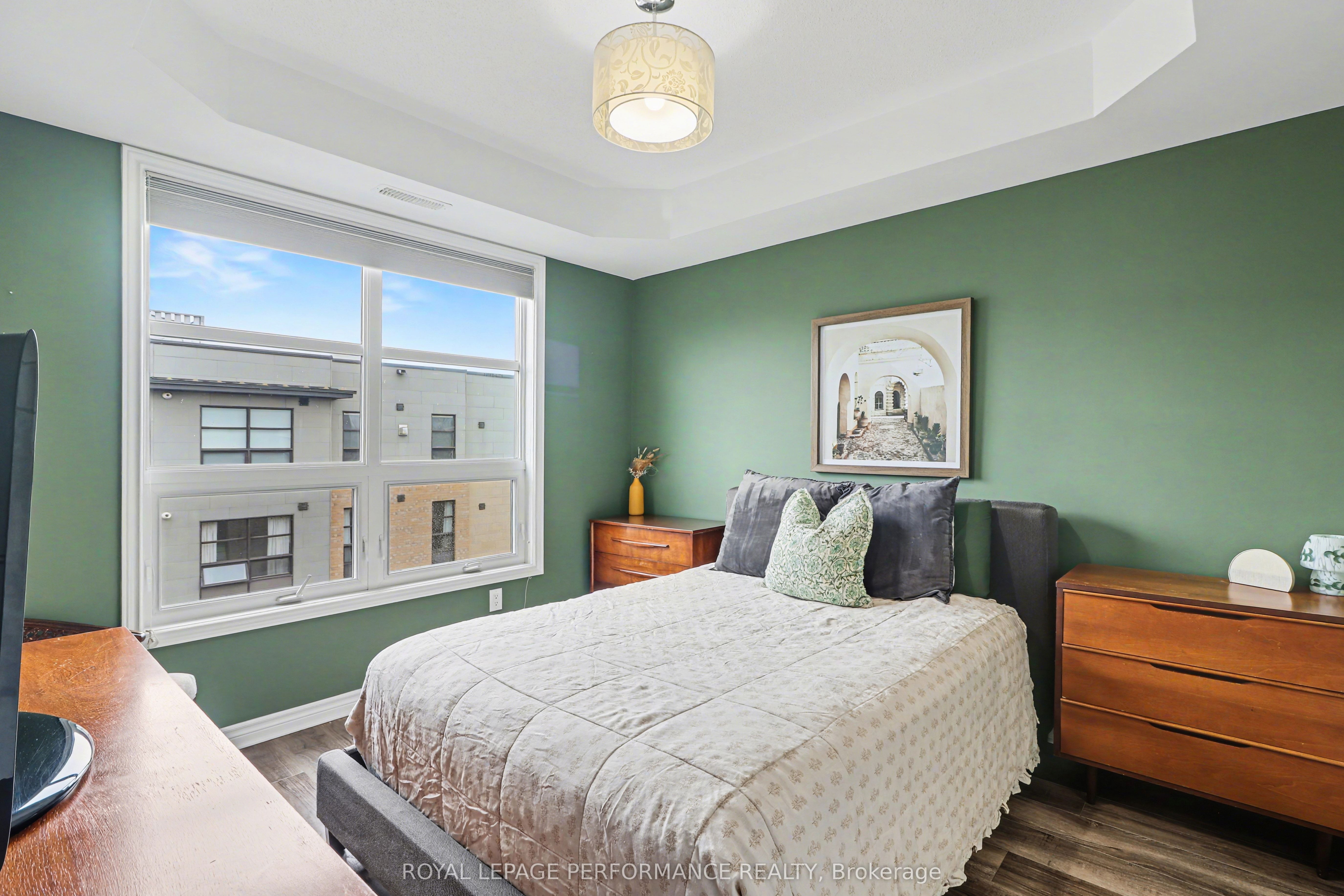 120 Montblanc Private 403, Orleans - Convent Glen and Area, ON K1C 0B1