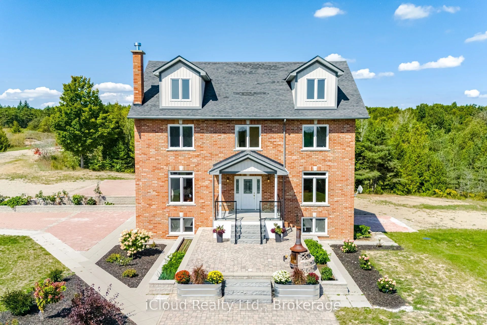 346195 15th Side Road, Mono, ON L9W 6R9