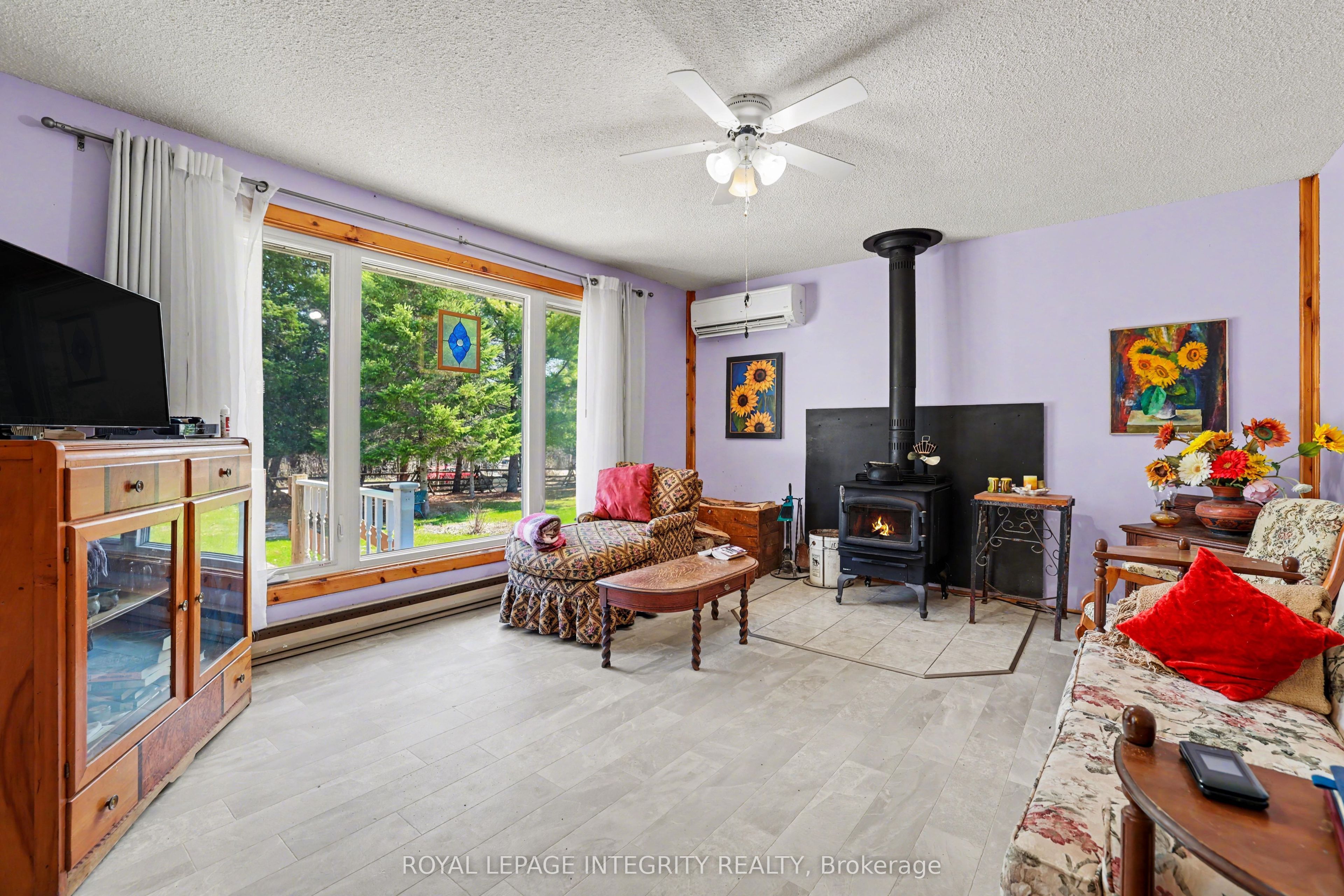 961 11th Concession Road, Lanark Highlands, ON K0G 1M0